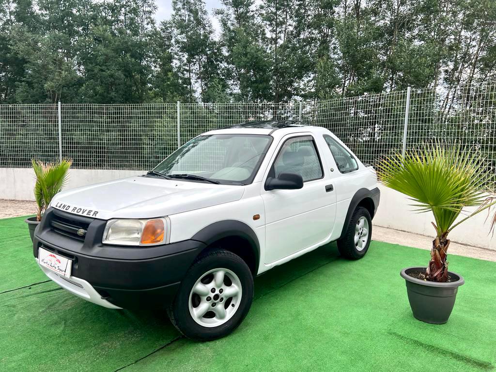 Land Rover Freelander 2.0 TD HARDBACK | Imagem 2
