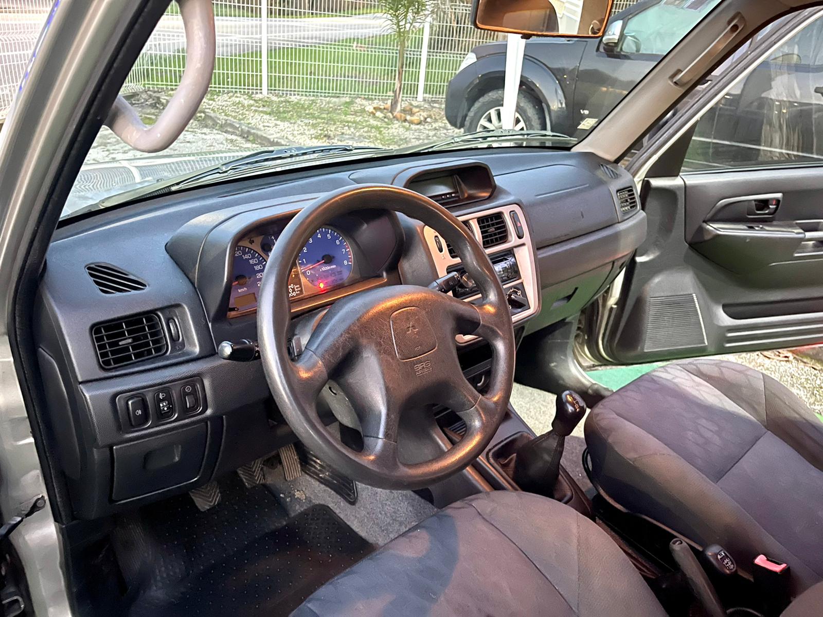 Mitsubishi Pajero Pinin 1.8 Pinin GPL | Imagem 6