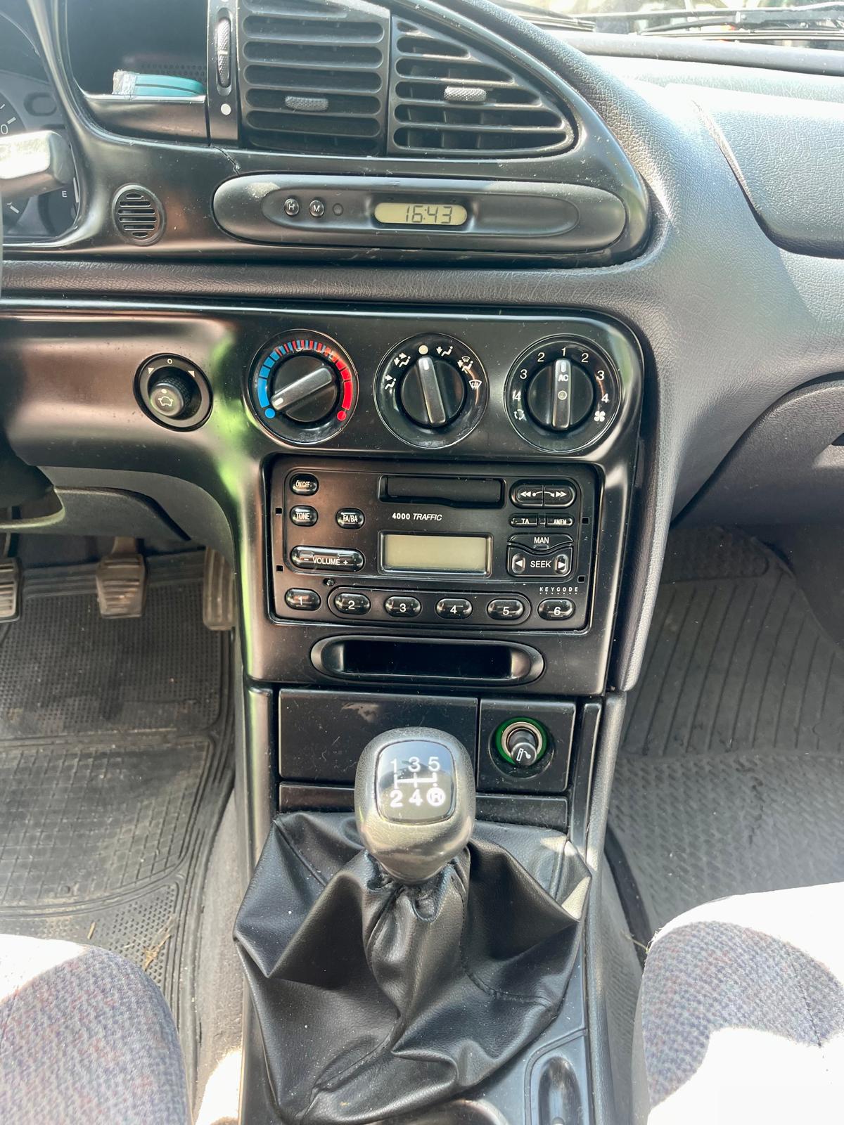 Ford Mondeo 1.8 TD | Imagem 2