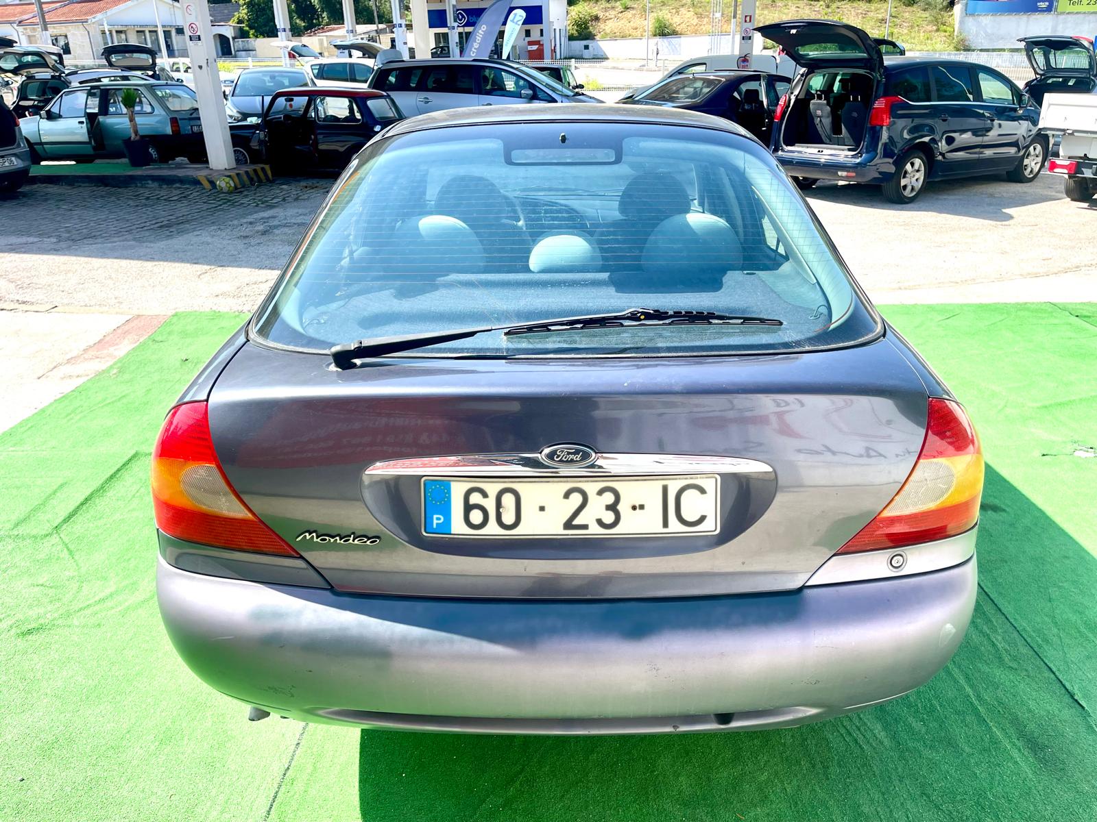 Ford Mondeo 1.8 TD | Imagem 5