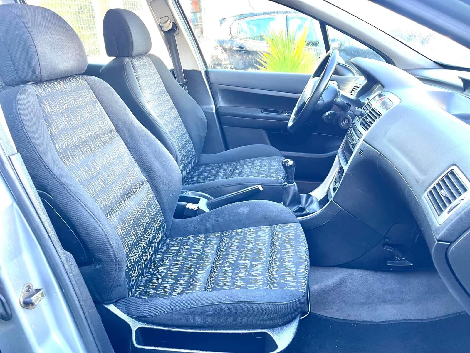 Peugeot 307 SW 1.4 HDI | Imagem 7