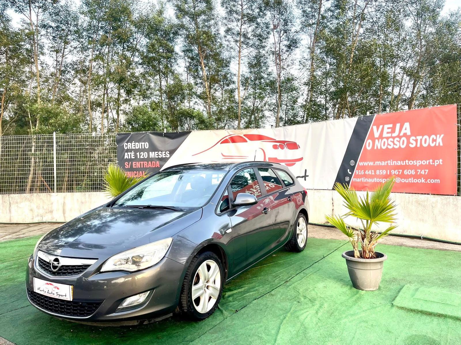 Opel SportsTourer 1.3 CDTi | Imagem 12