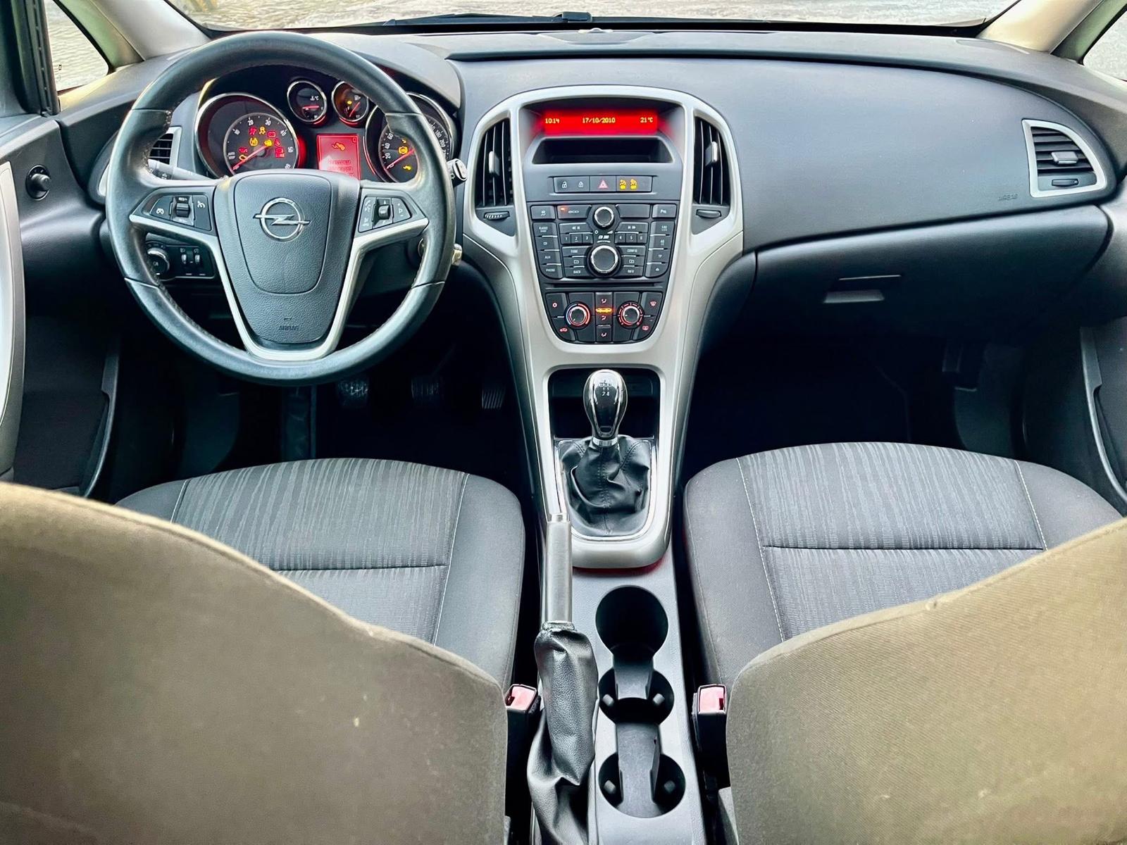 Opel SportsTourer 1.3 CDTi | Imagem 4