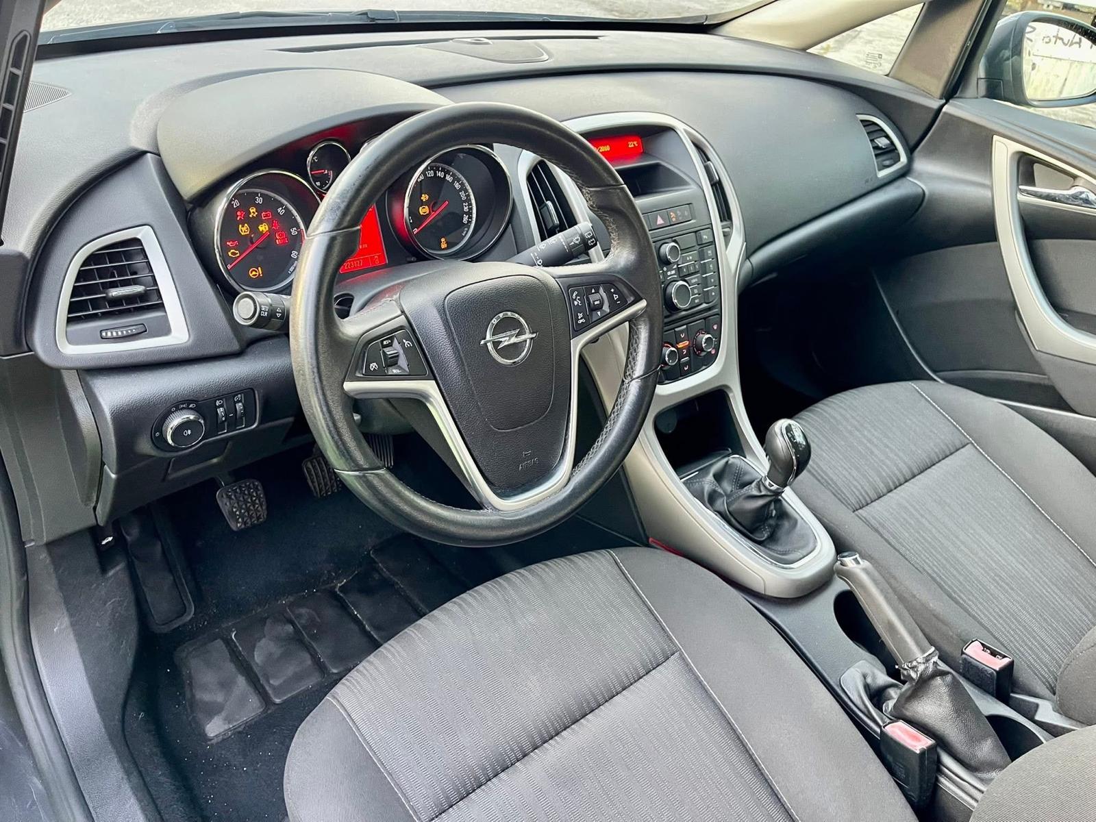 Opel SportsTourer 1.3 CDTi | Imagem 7