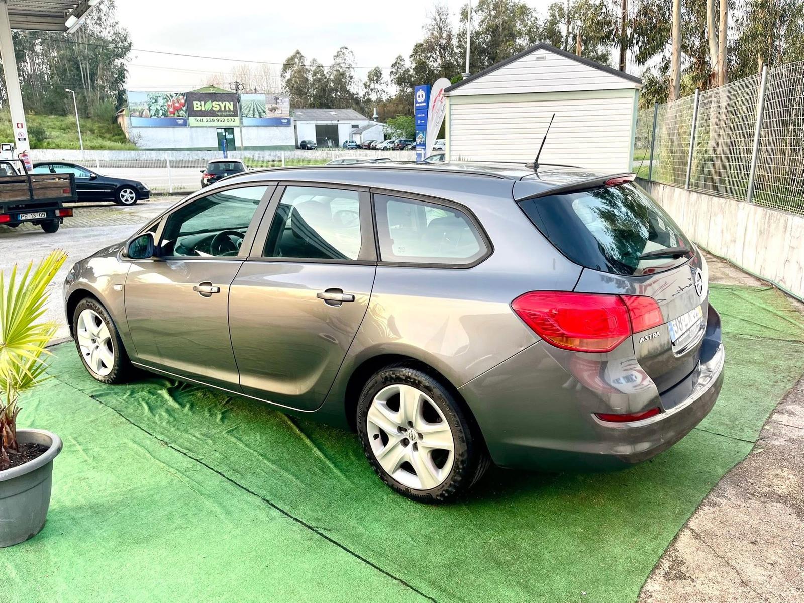 Opel SportsTourer 1.3 CDTi | Imagem 8