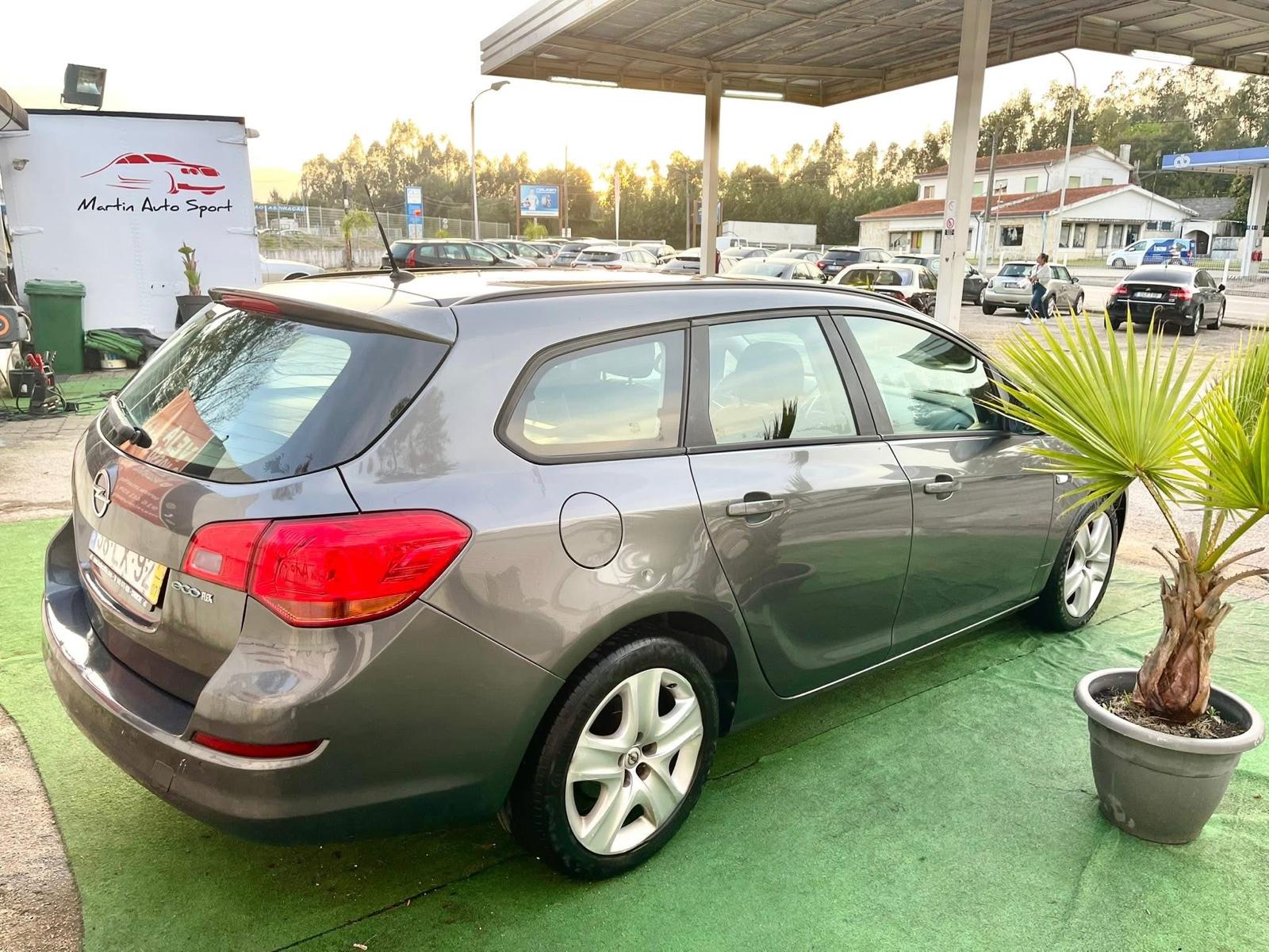 Opel SportsTourer 1.3 CDTi | Imagem 10