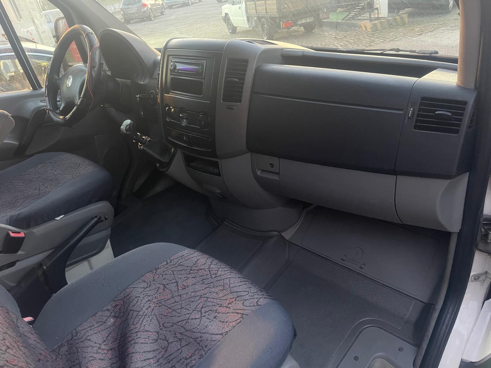 Volkswagen Crafter 2.5 TDI | Imagem 5