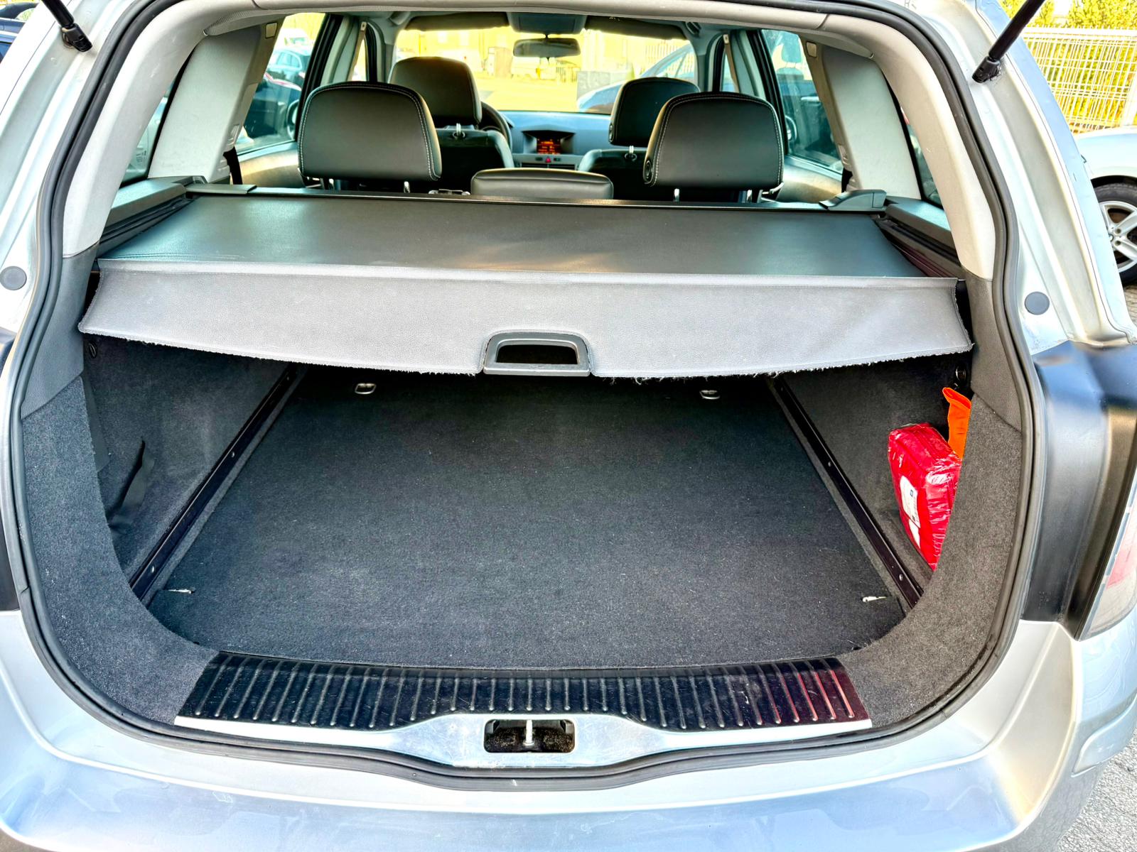 Opel Insignia Sport Tourer 2.0 CDTi | Imagem 3