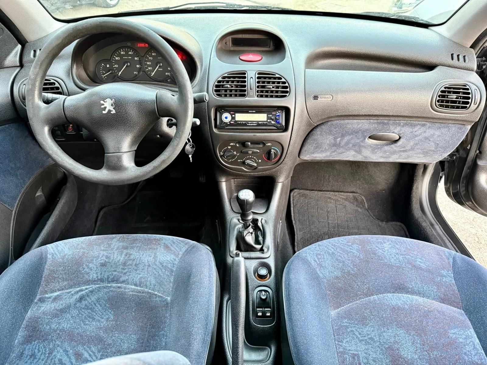 Peugeot 206 1.1 | Imagem 5