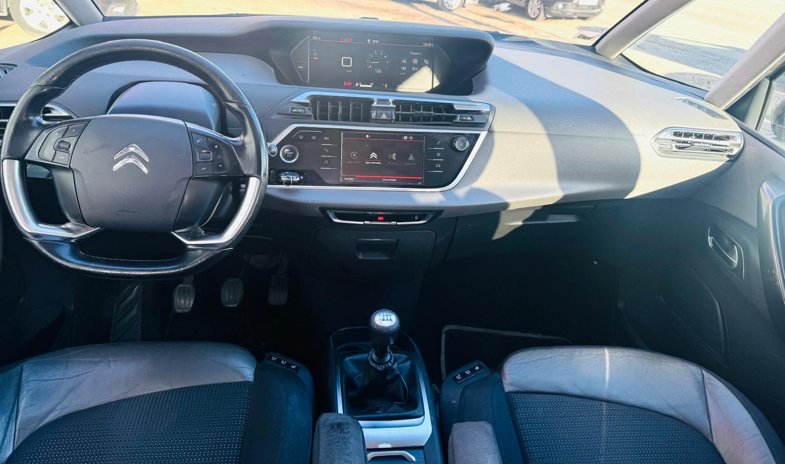 Citroën C4 Picasso 1.6 HDI Exclusive | Imagem 12