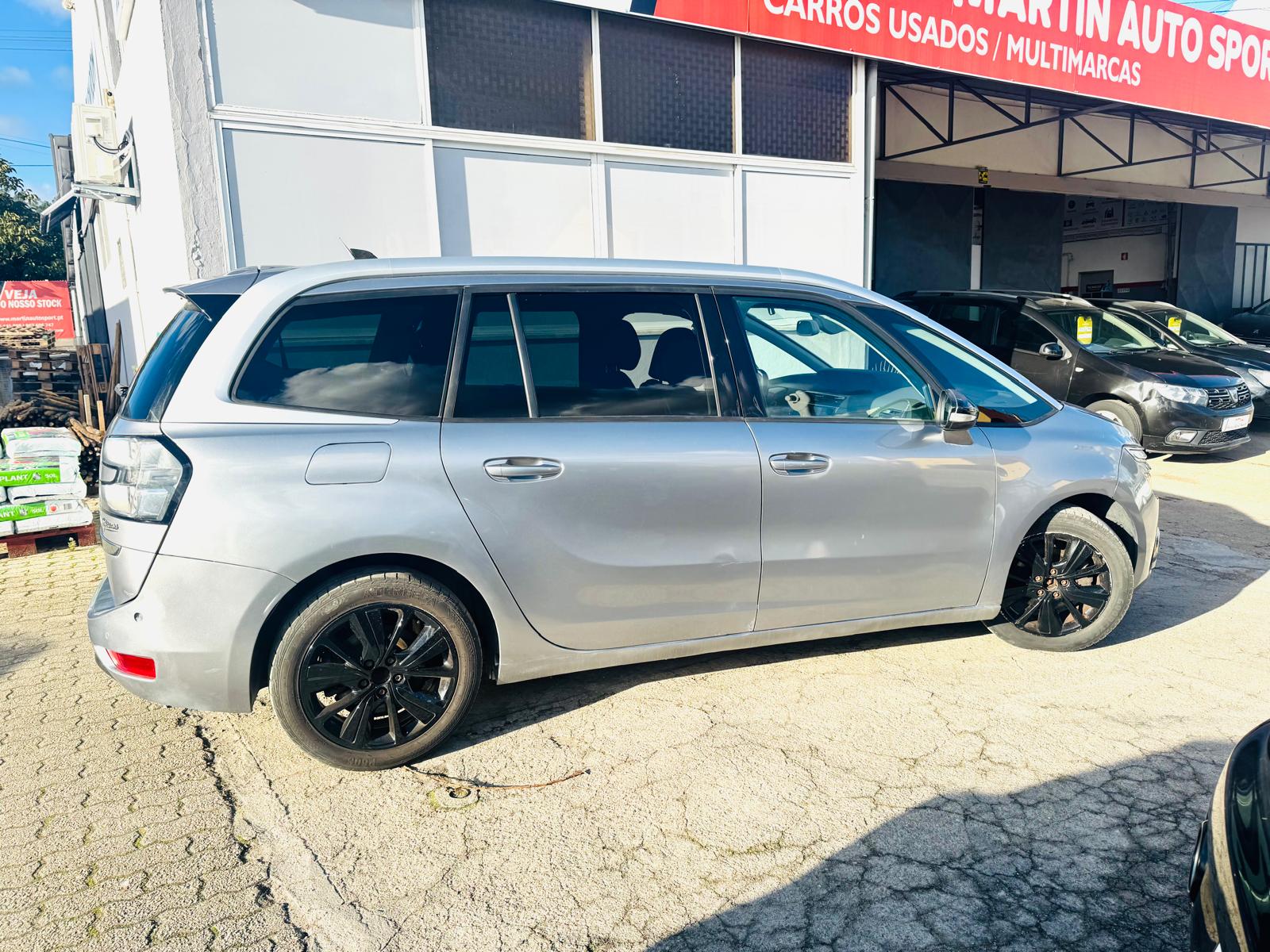 Citroën C4 Picasso 1.6 HDI Exclusive | Imagem 16