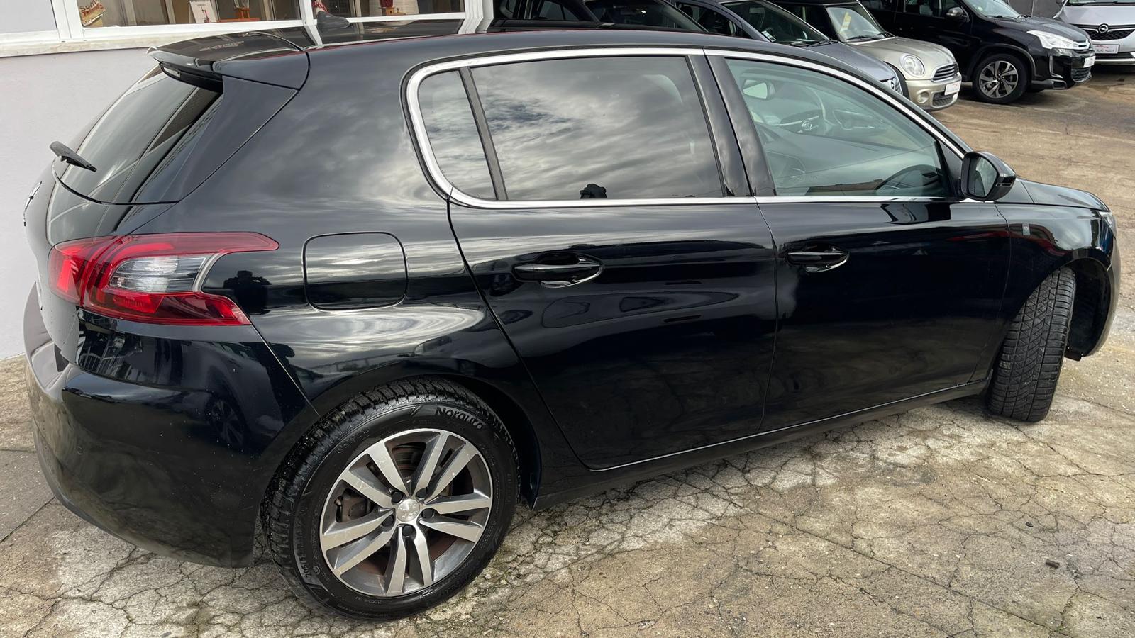 Peugeot 308 1.2 Puretech | Imagem 18