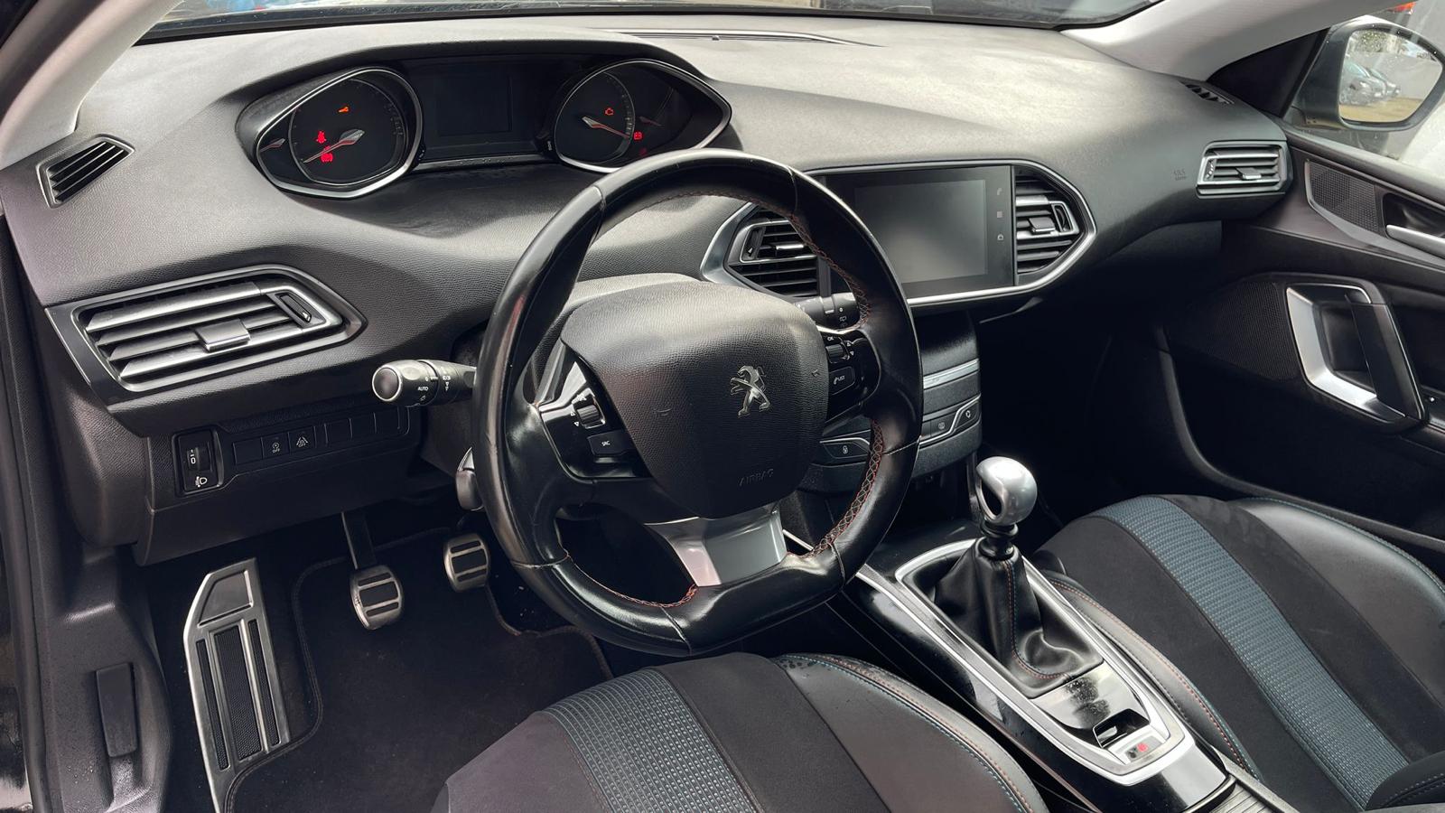 Peugeot 308 1.2 Puretech | Imagem 8