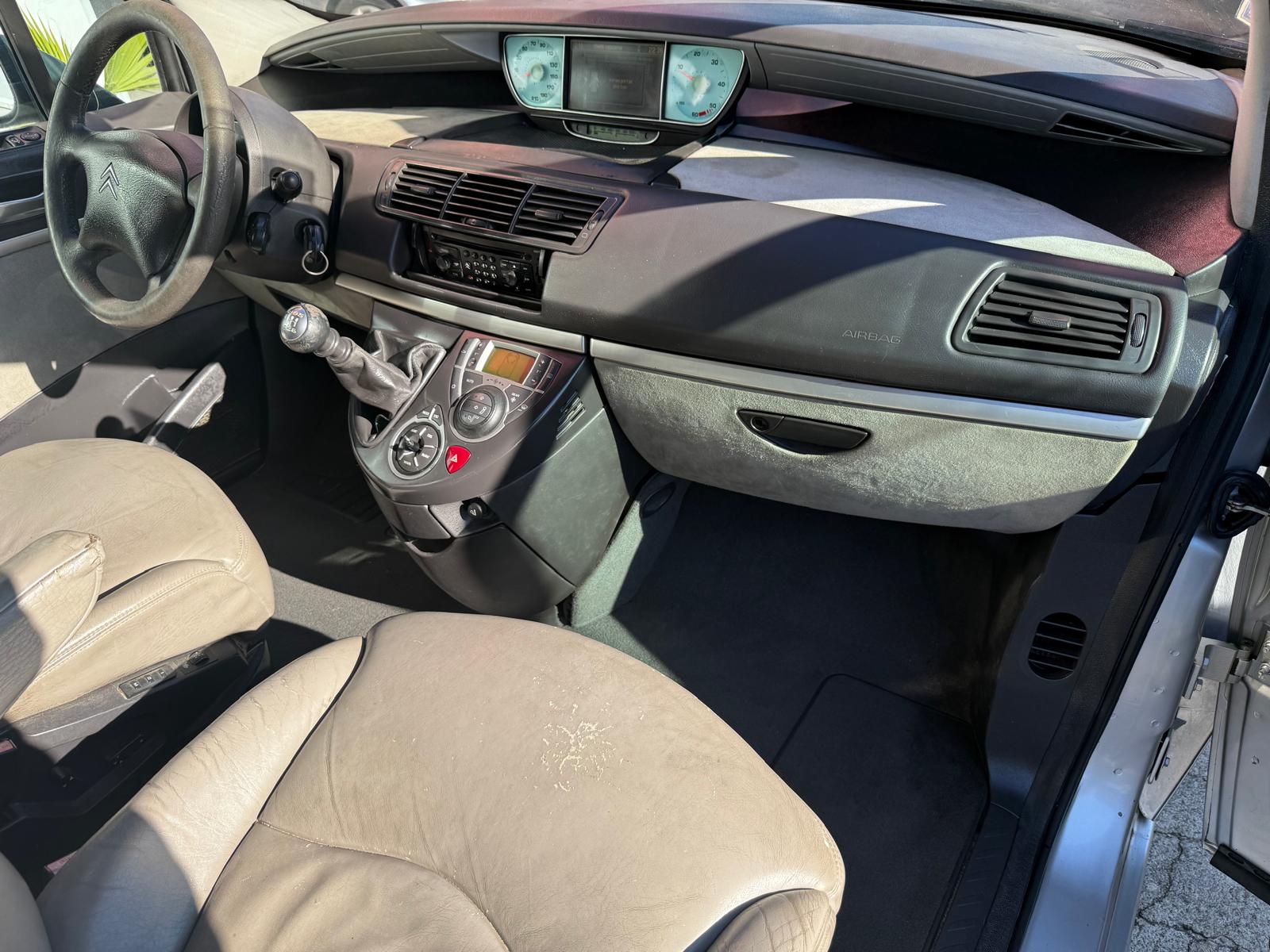 Citroën C8 2.2 HDI | Imagem 6