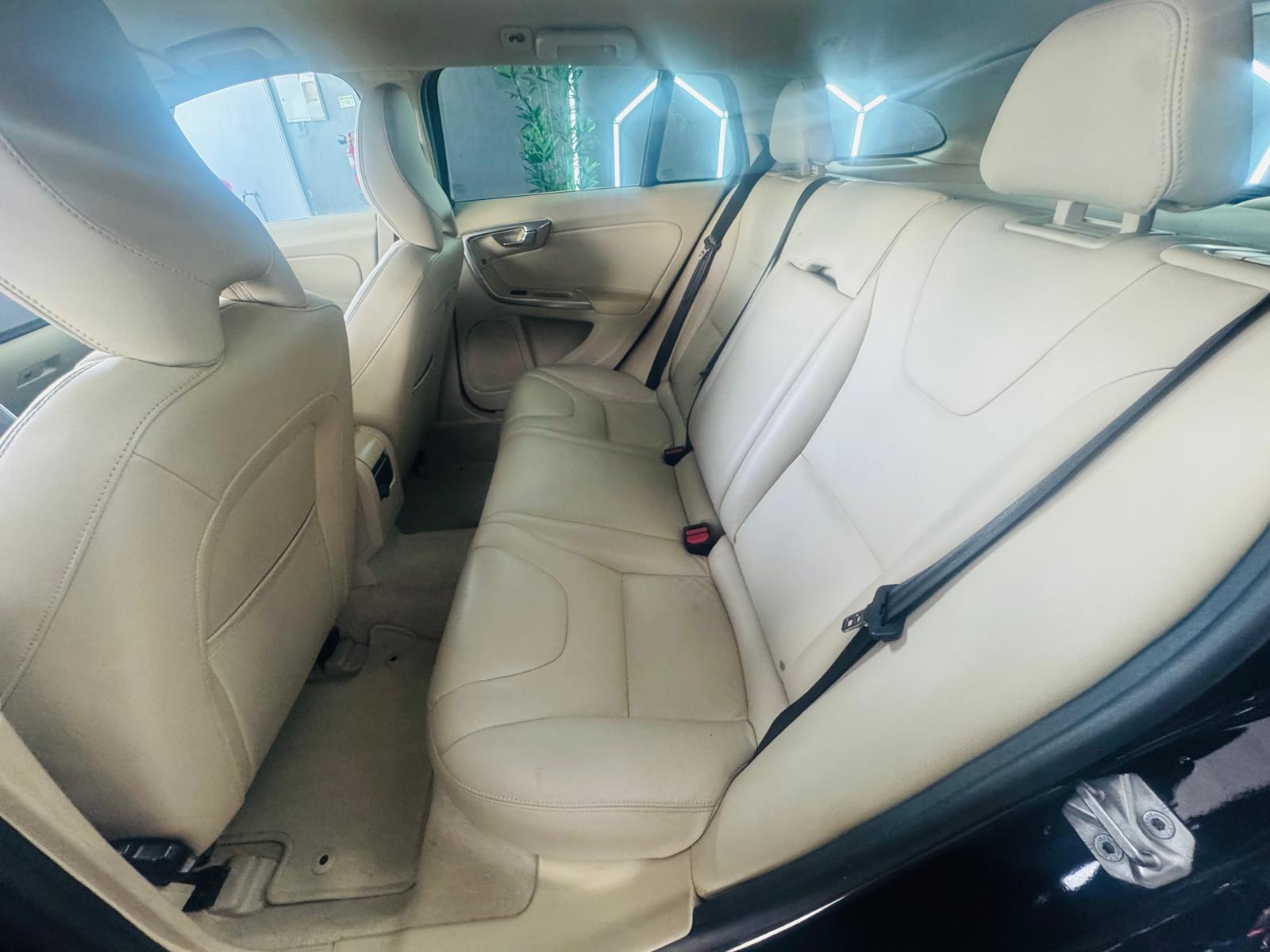 Volvo V60 2.0 D | Imagem 9