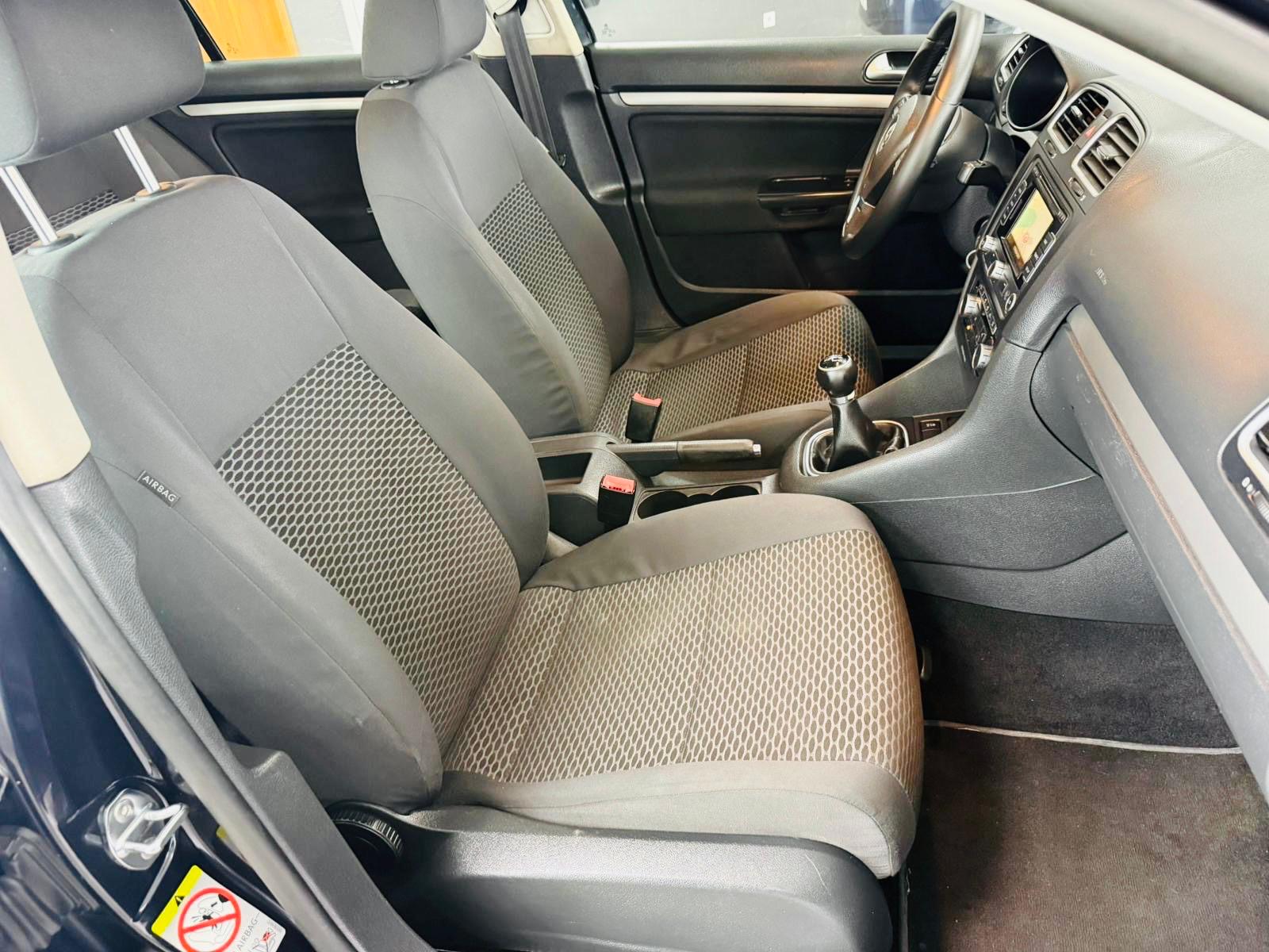Volkswagen Golf Variant 1.6 TDI | Imagem 12