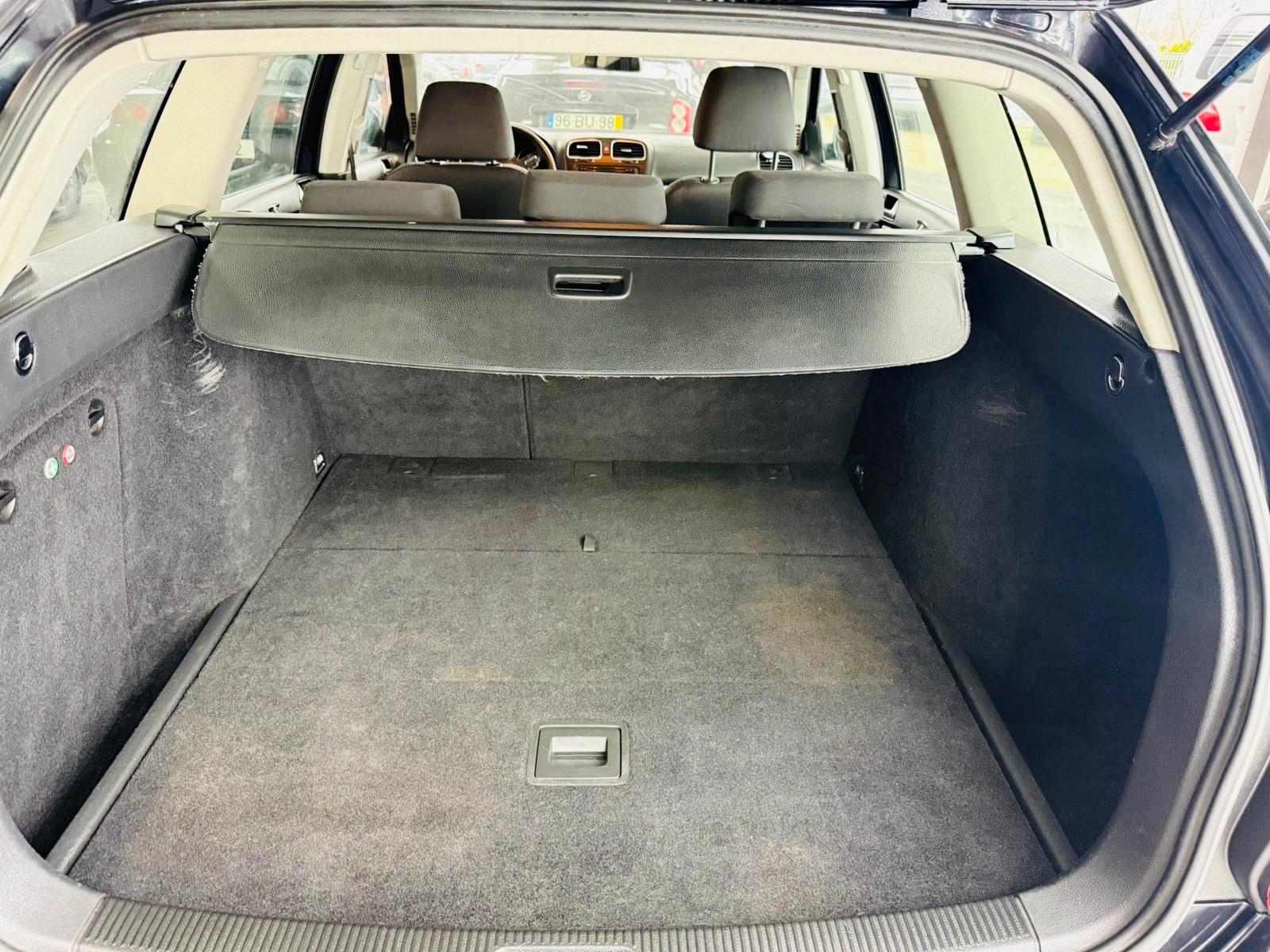 Volkswagen Golf Variant 1.6 TDI | Imagem 3