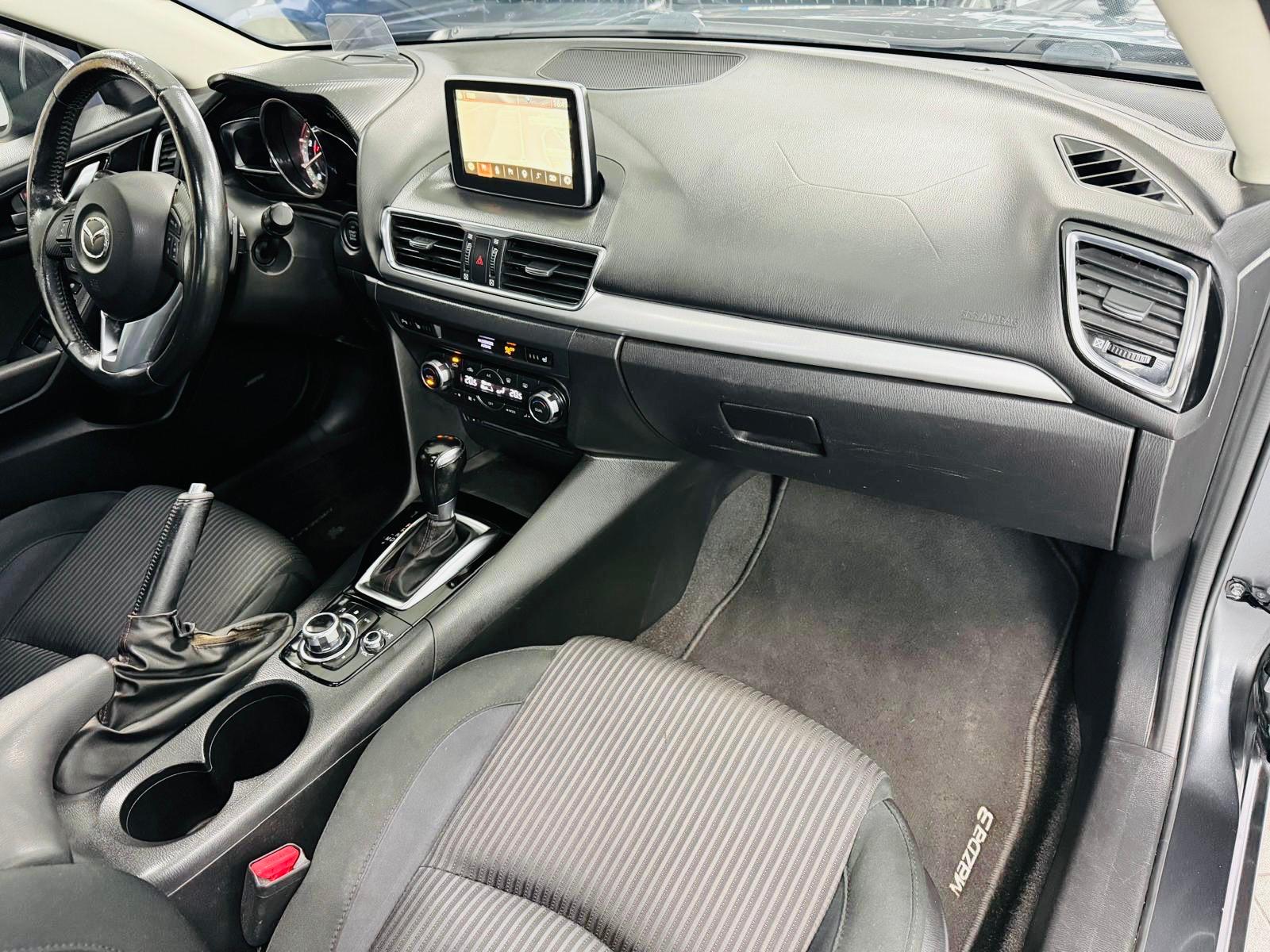 Mazda 3 2.2 DI Skyactiv | Imagem 18