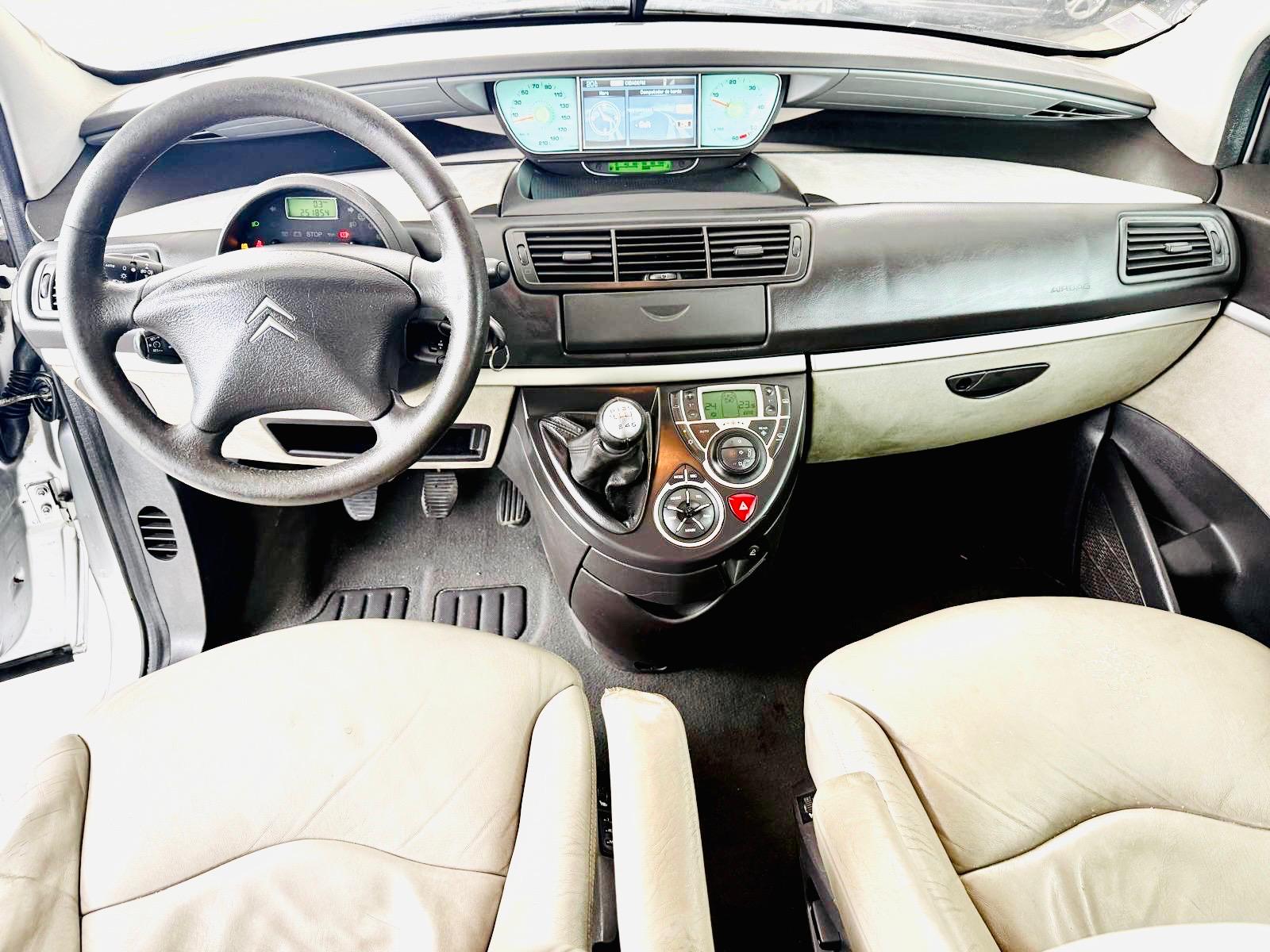 Citroën C8 2.0 HDI | Imagem 16