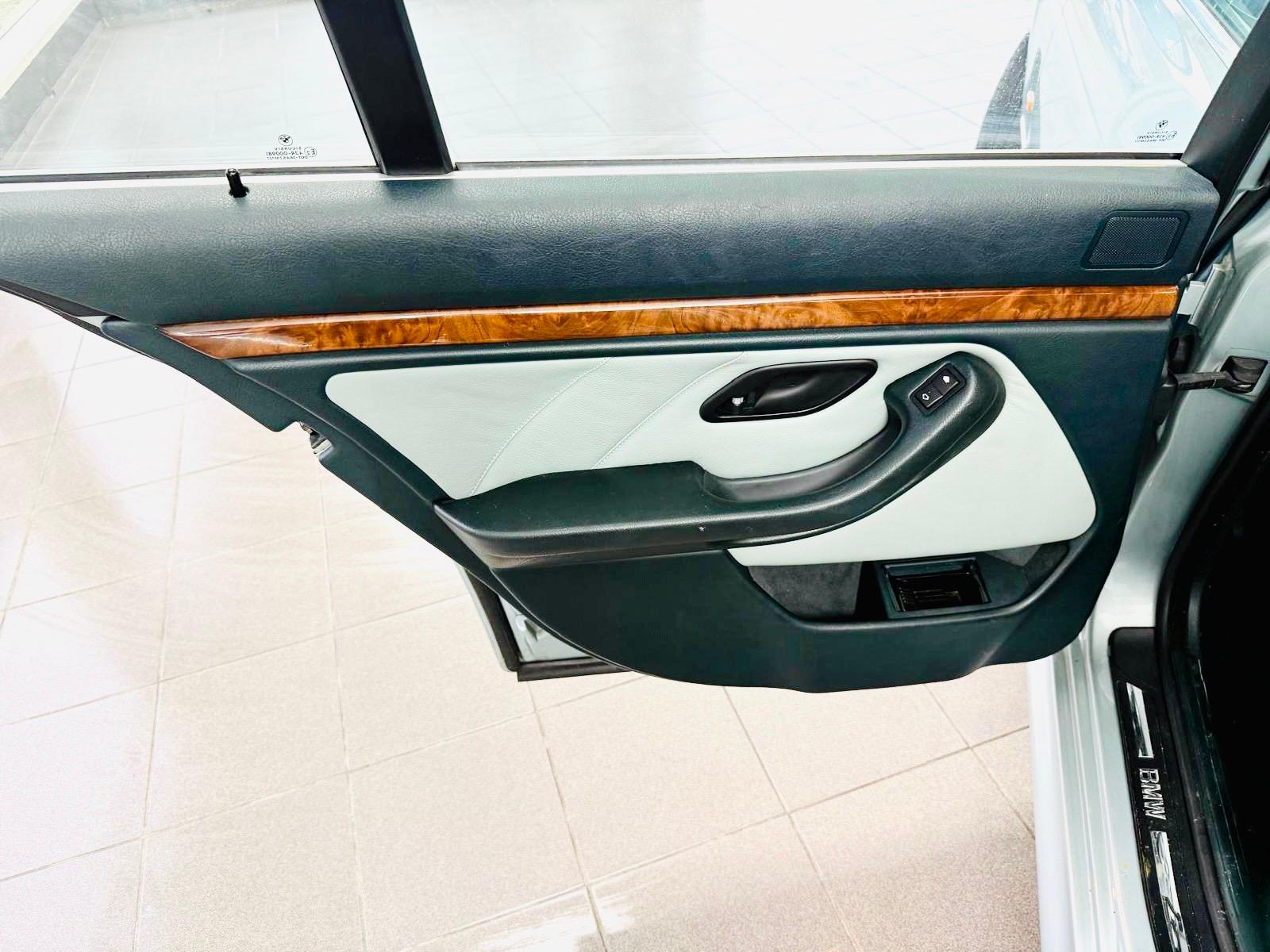 BMW 530 D | Imagem 15