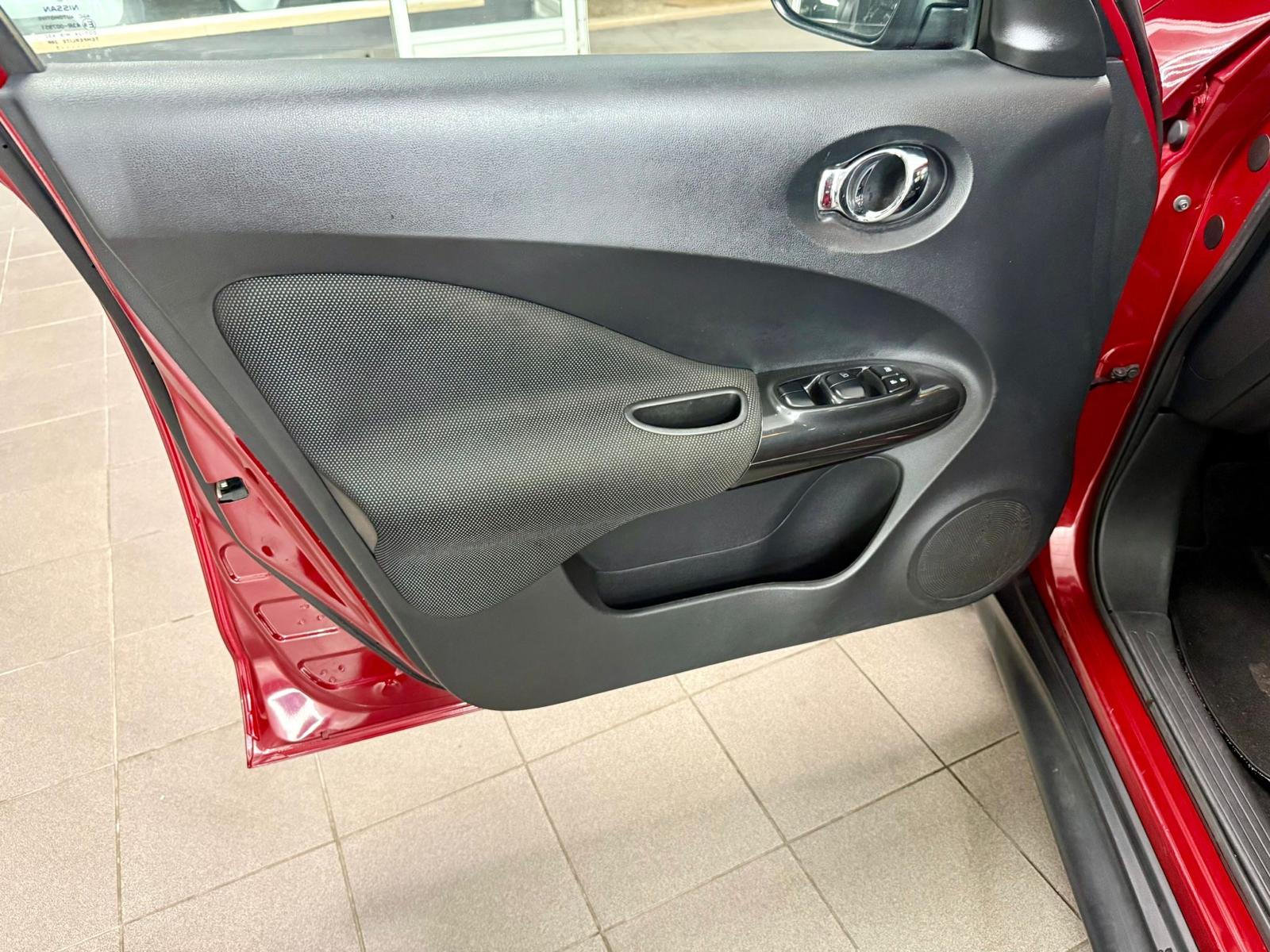 Nissan Juke 1.2 Acenta | Imagem 11