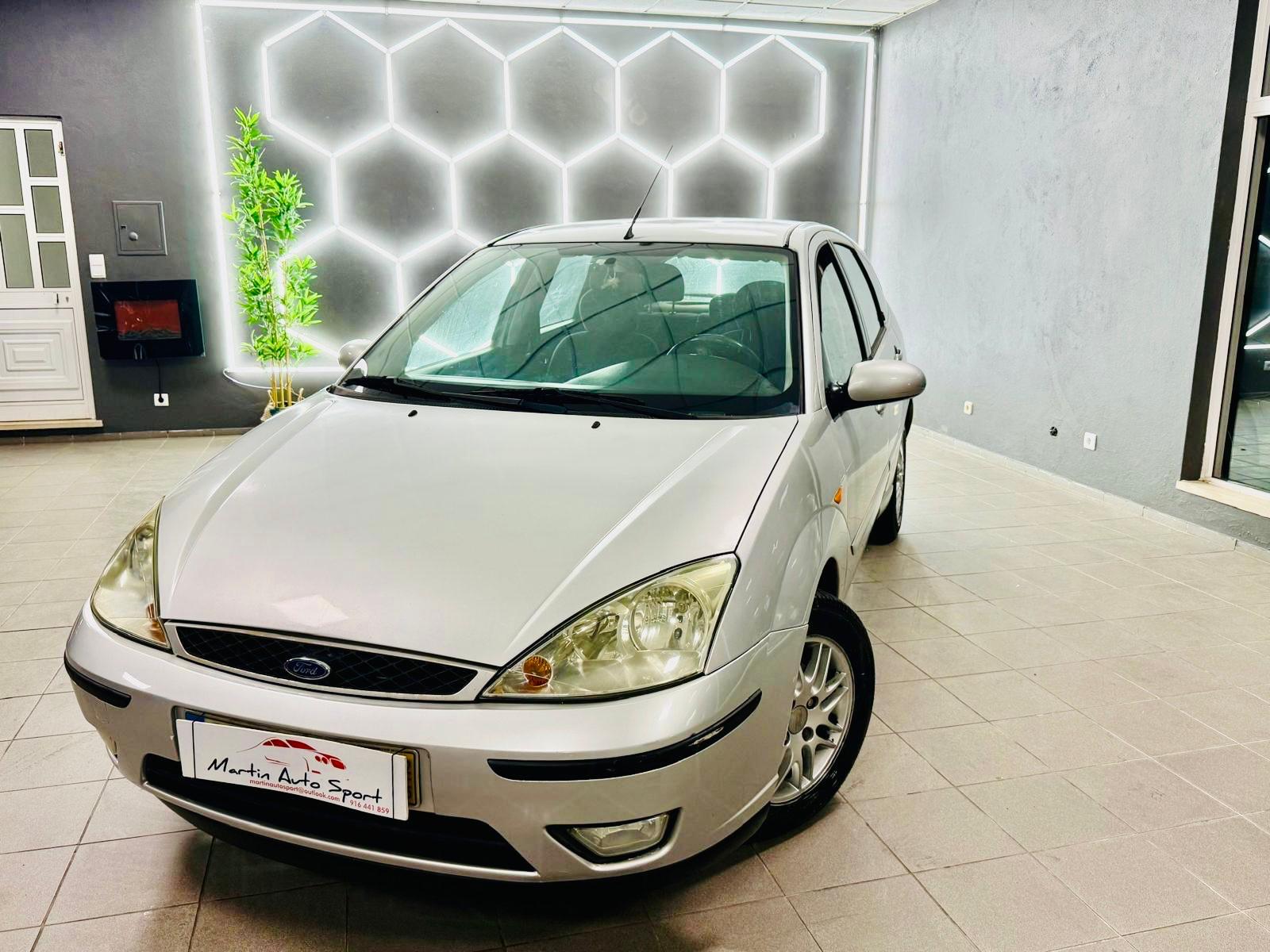 Ford Focus 1.8 TDCi | Imagem 15