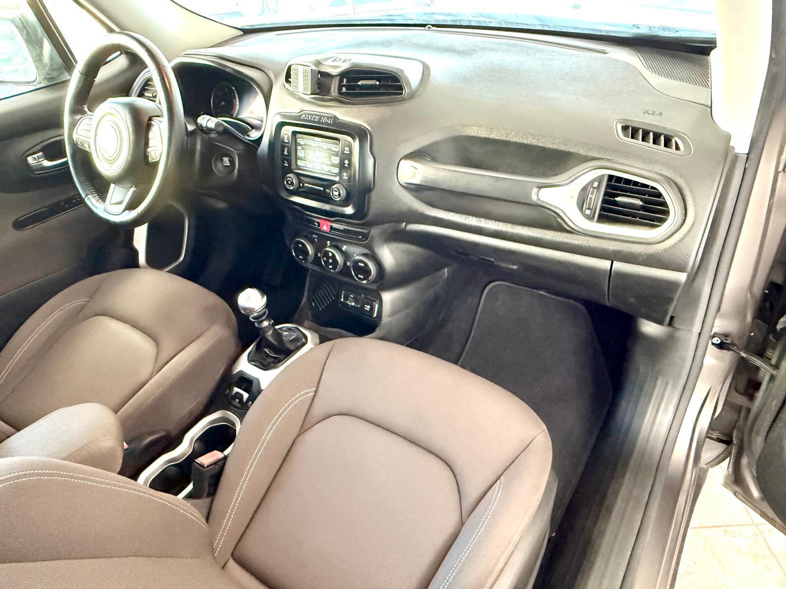 Jeep Renegade 1.6 M-JET | Imagem 16