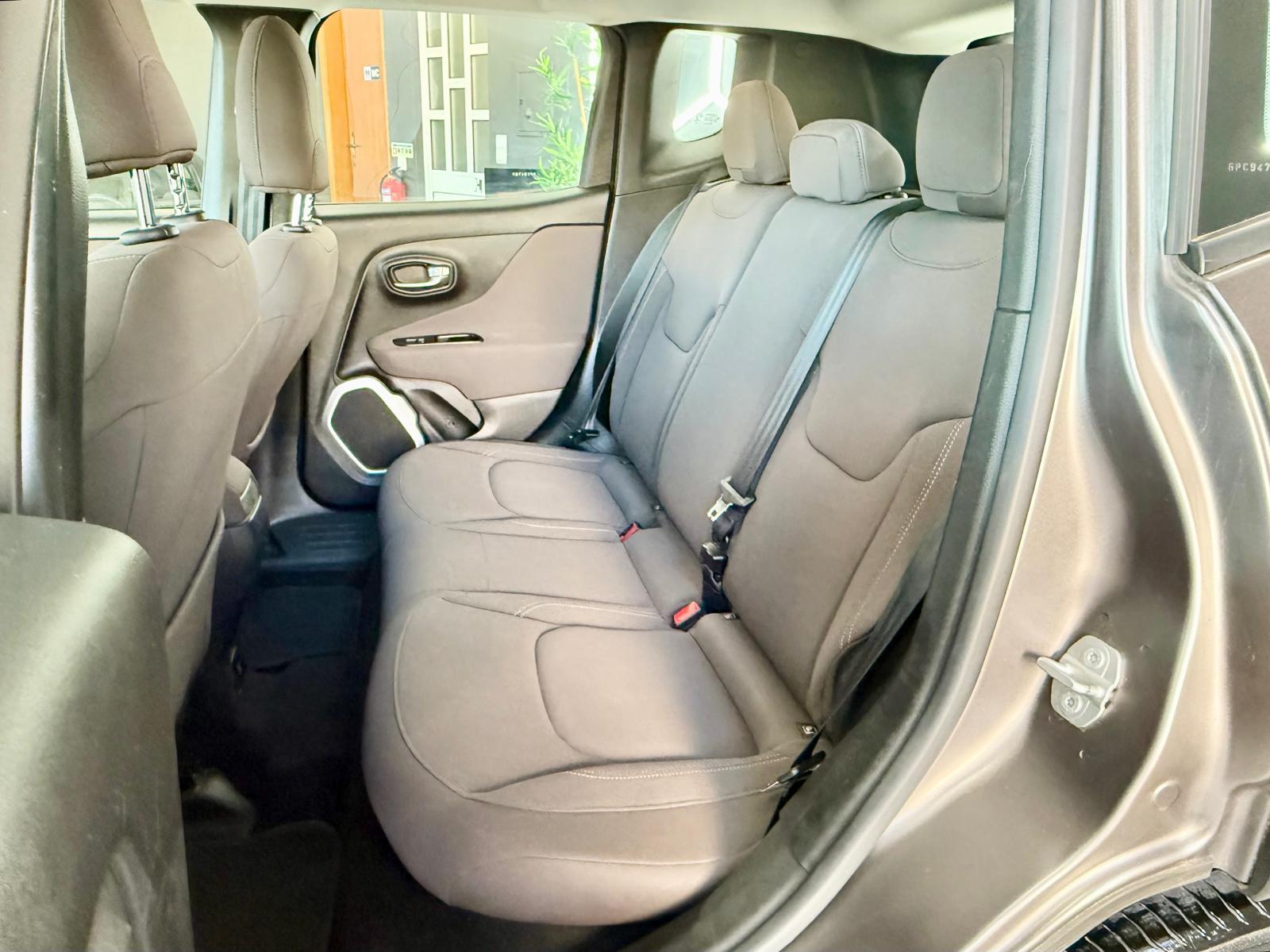 Jeep Renegade 1.6 M-JET | Imagem 18