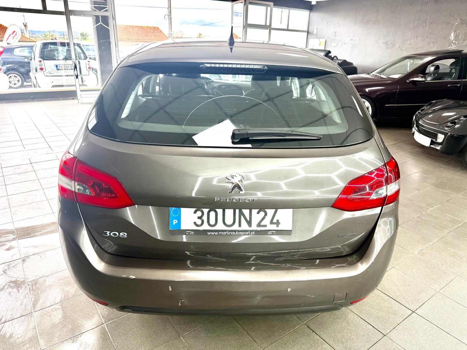 Peugeot 308 SW 1.6 HDI | Imagem 6