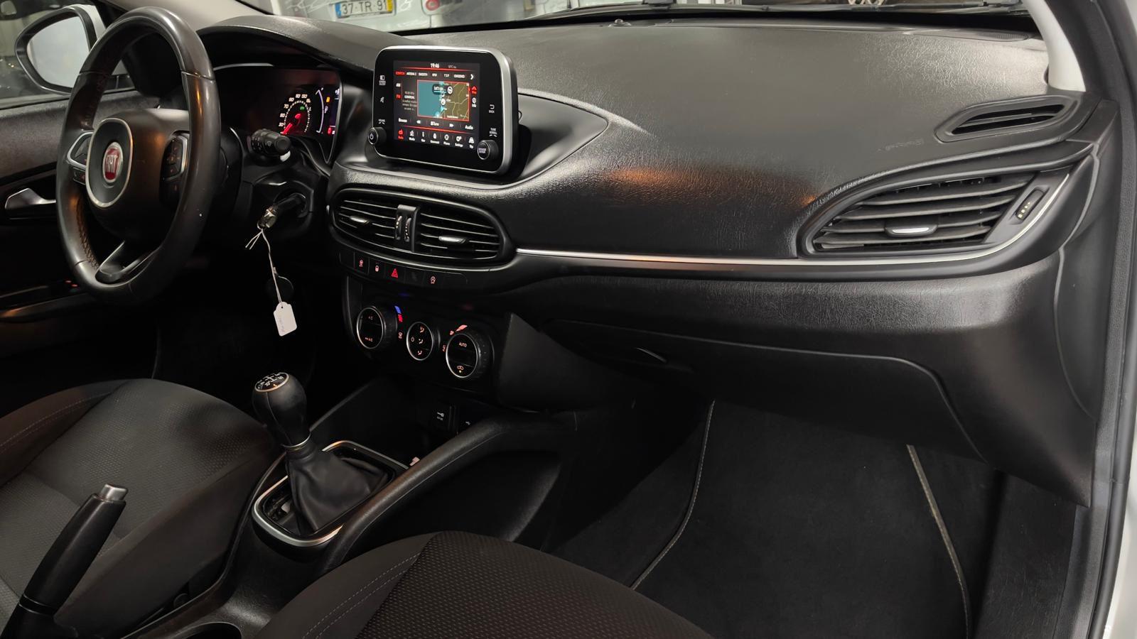 Fiat Tipo 1.3 M-Jet Business Wagon | Imagem 13