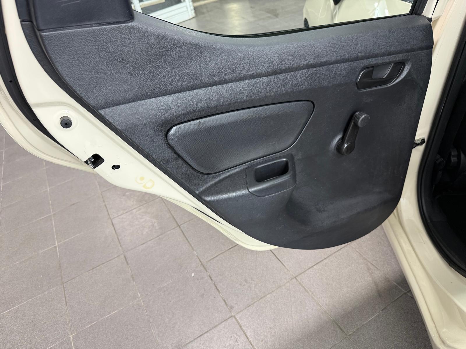 Nissan Micra 1.0 IG-T Acenta | Imagem 9