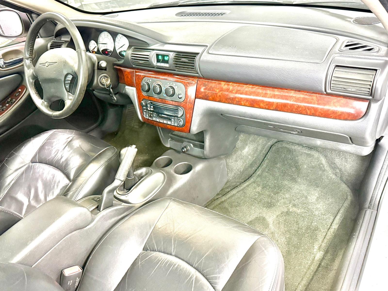 Chrysler Sebring 2.0 Exclusive | Imagem 14