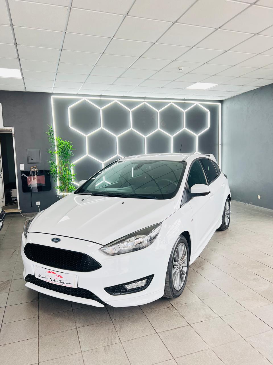 Ford Focus 1.0 Ecosboost | Imagem 2