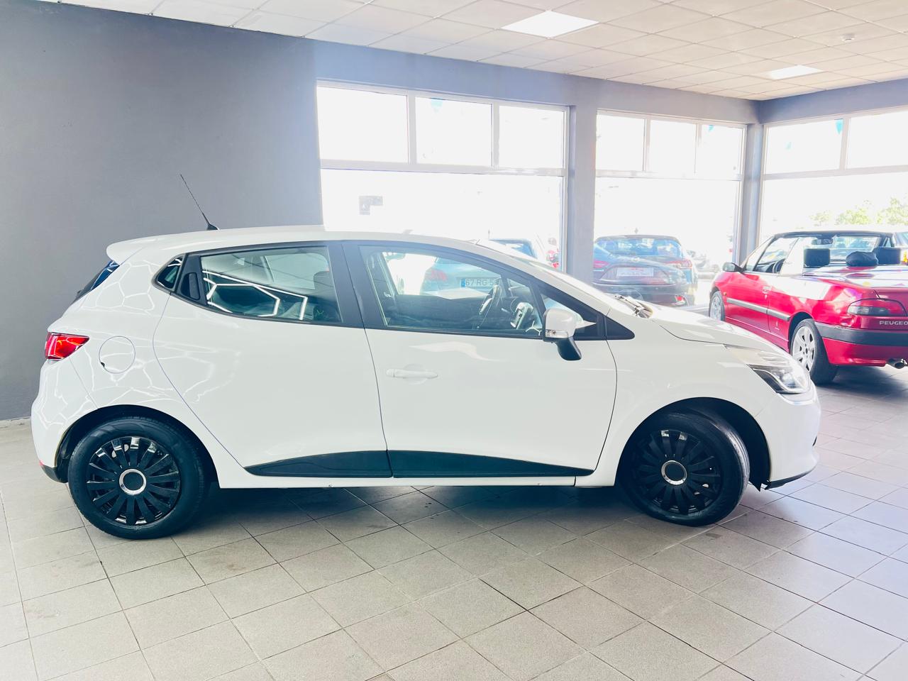 Renault Clio DCI Van IVA | Imagem 3