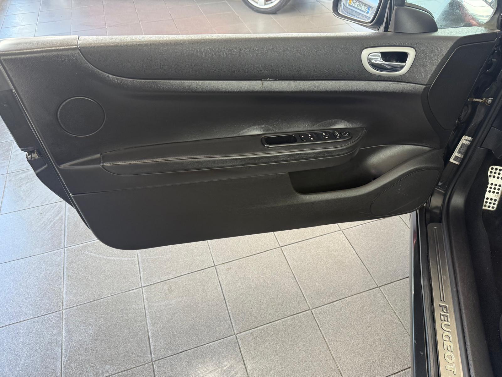 Peugeot 307 CC 1.6 CC | Imagem 15