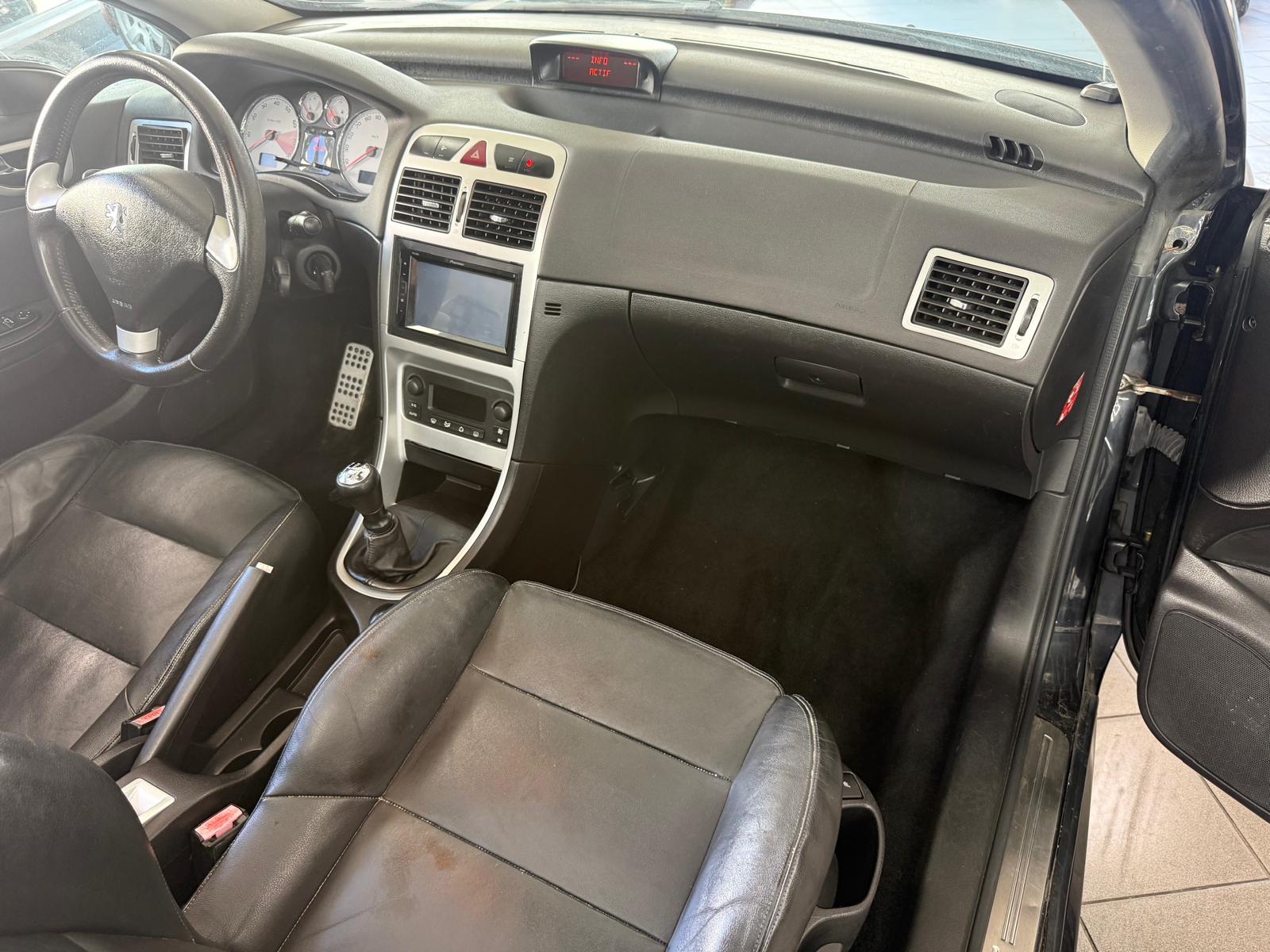 Peugeot 307 CC 1.6 CC | Imagem 17