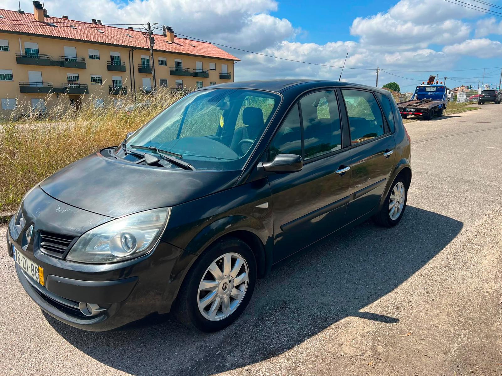 Renault Scénic 1.5 DCI | Imagem 11