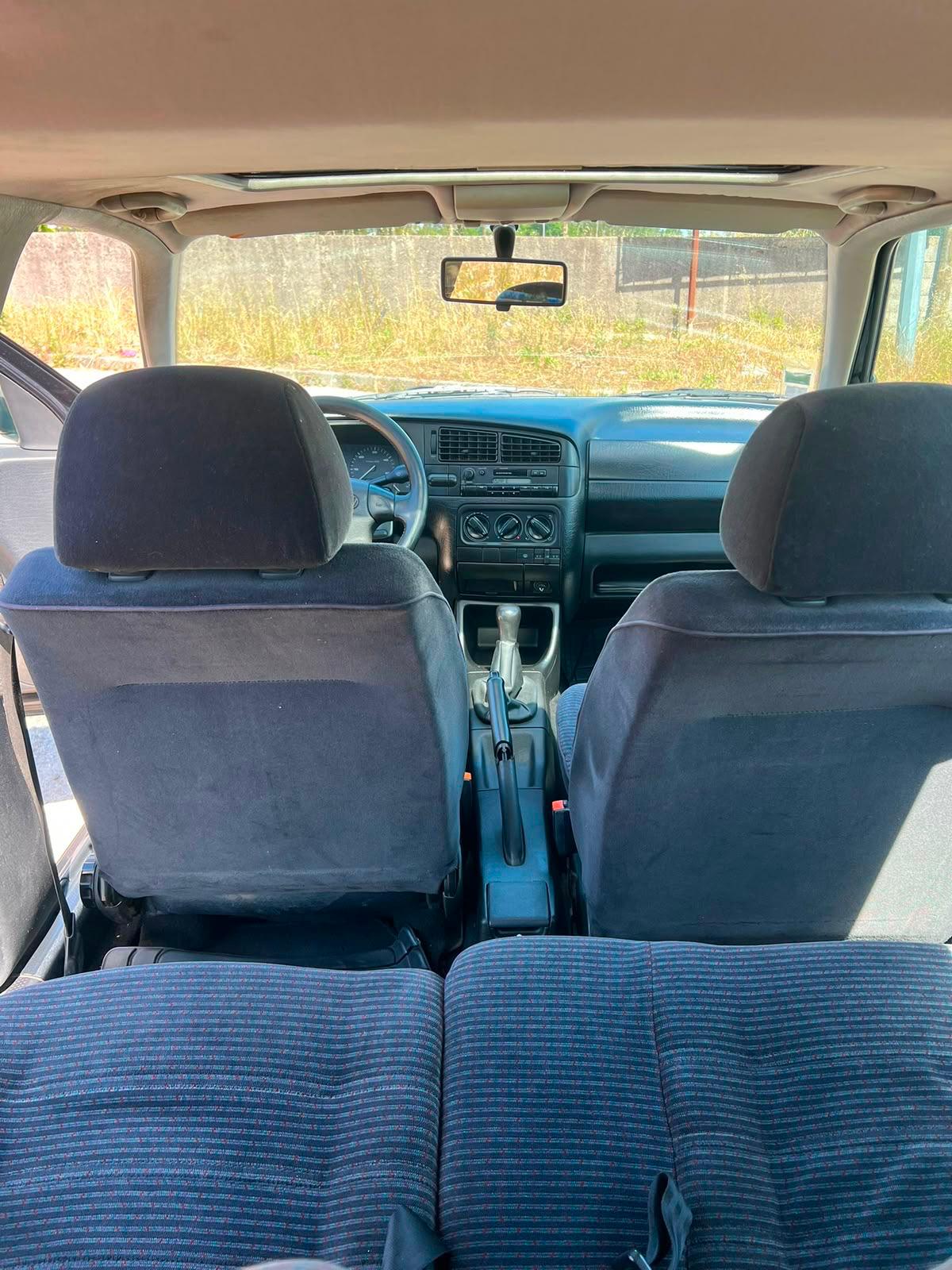 Volkswagen Golf 1.6 TDI | Imagem 2