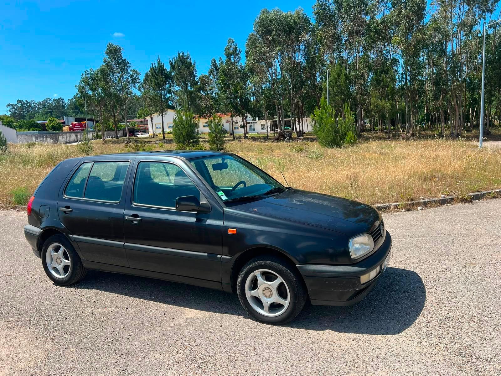 Volkswagen Golf 1.6 TDI | Imagem 3