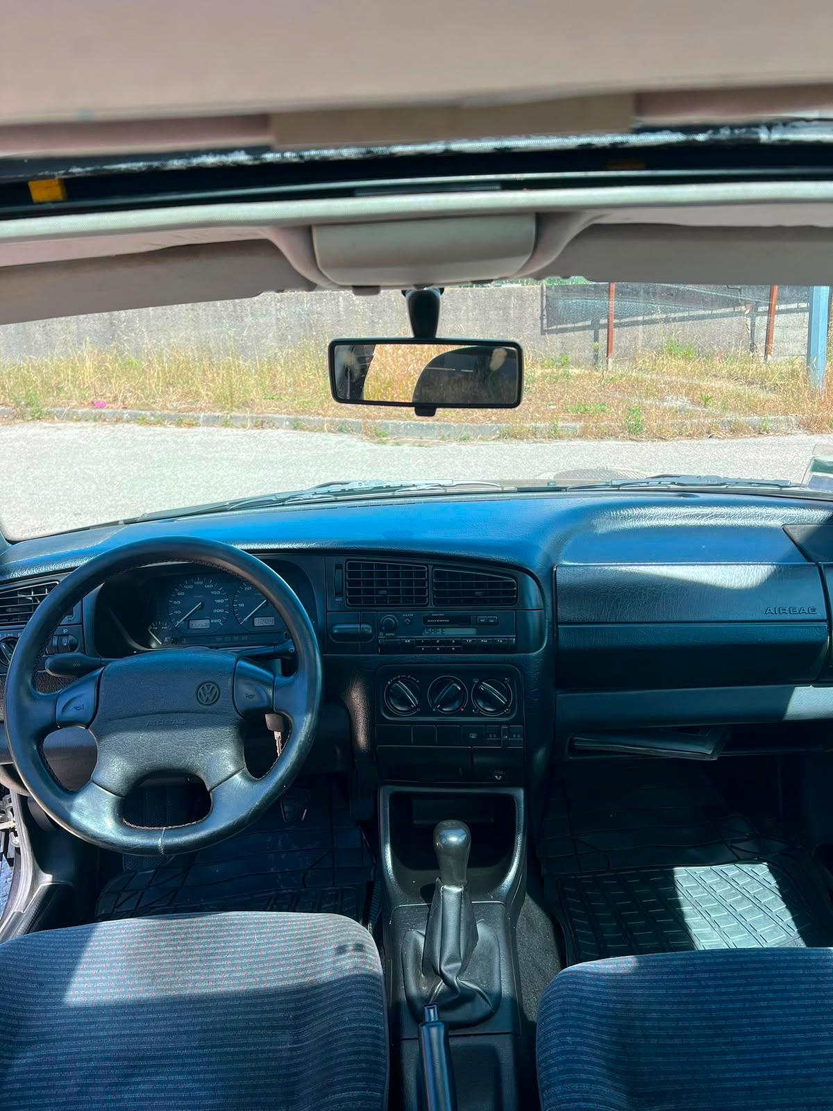 Volkswagen Golf 1.6 TDI | Imagem 6