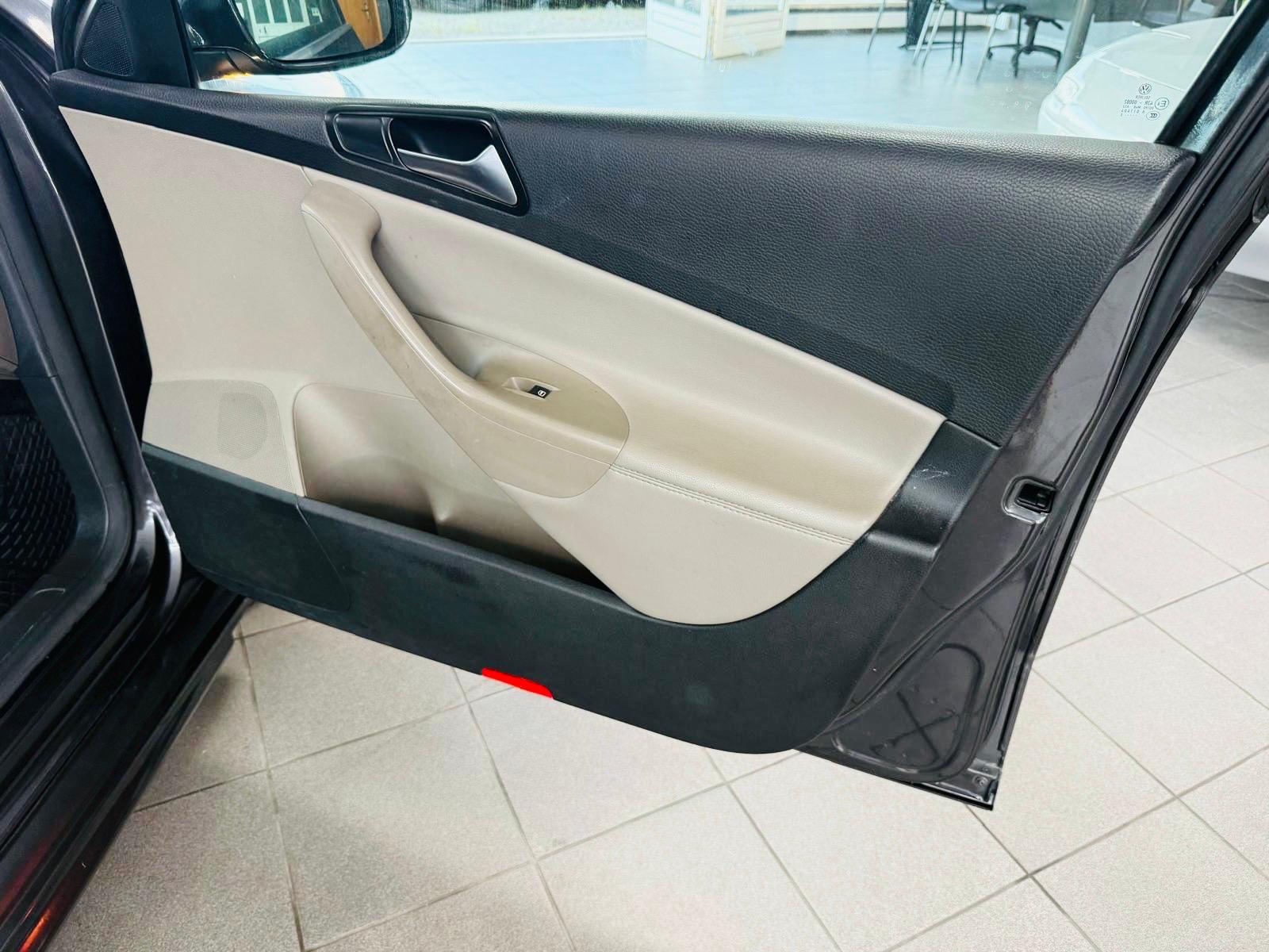 Volkswagen Passat Variant 2.0 TDI | Imagem 15