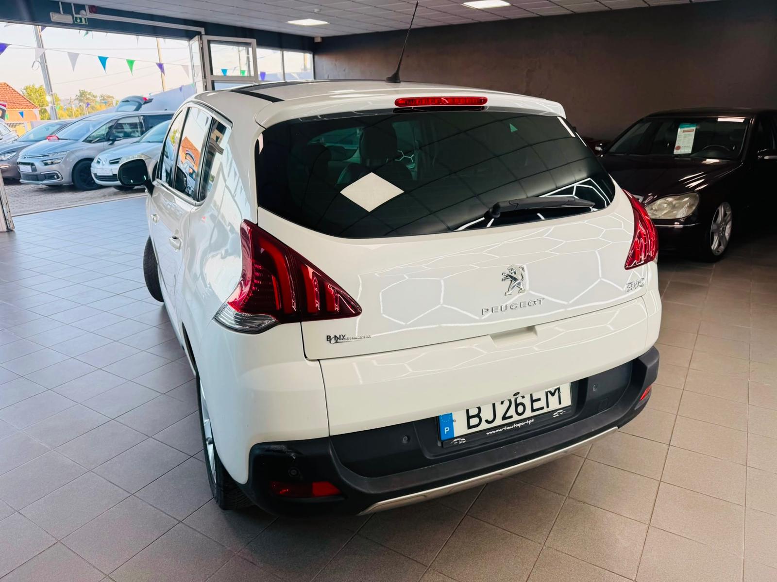 Peugeot 3008 1.2 Puretech | Imagem 8