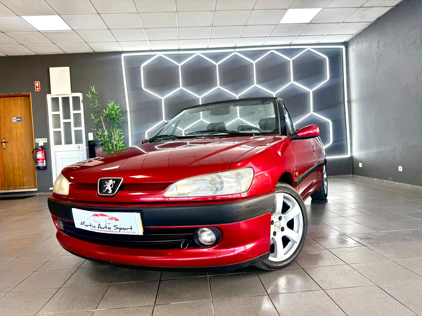 Peugeot 306 Cabrio 1.8 Pinifarina | Imagem 2