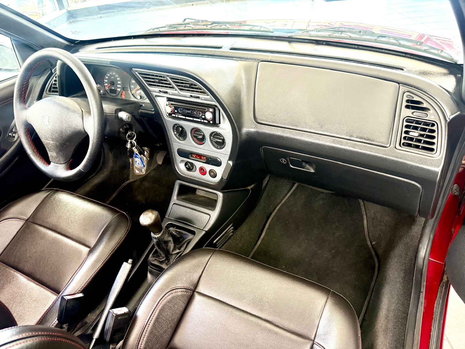 Peugeot 306 Cabrio 1.8 Pinifarina | Imagem 18