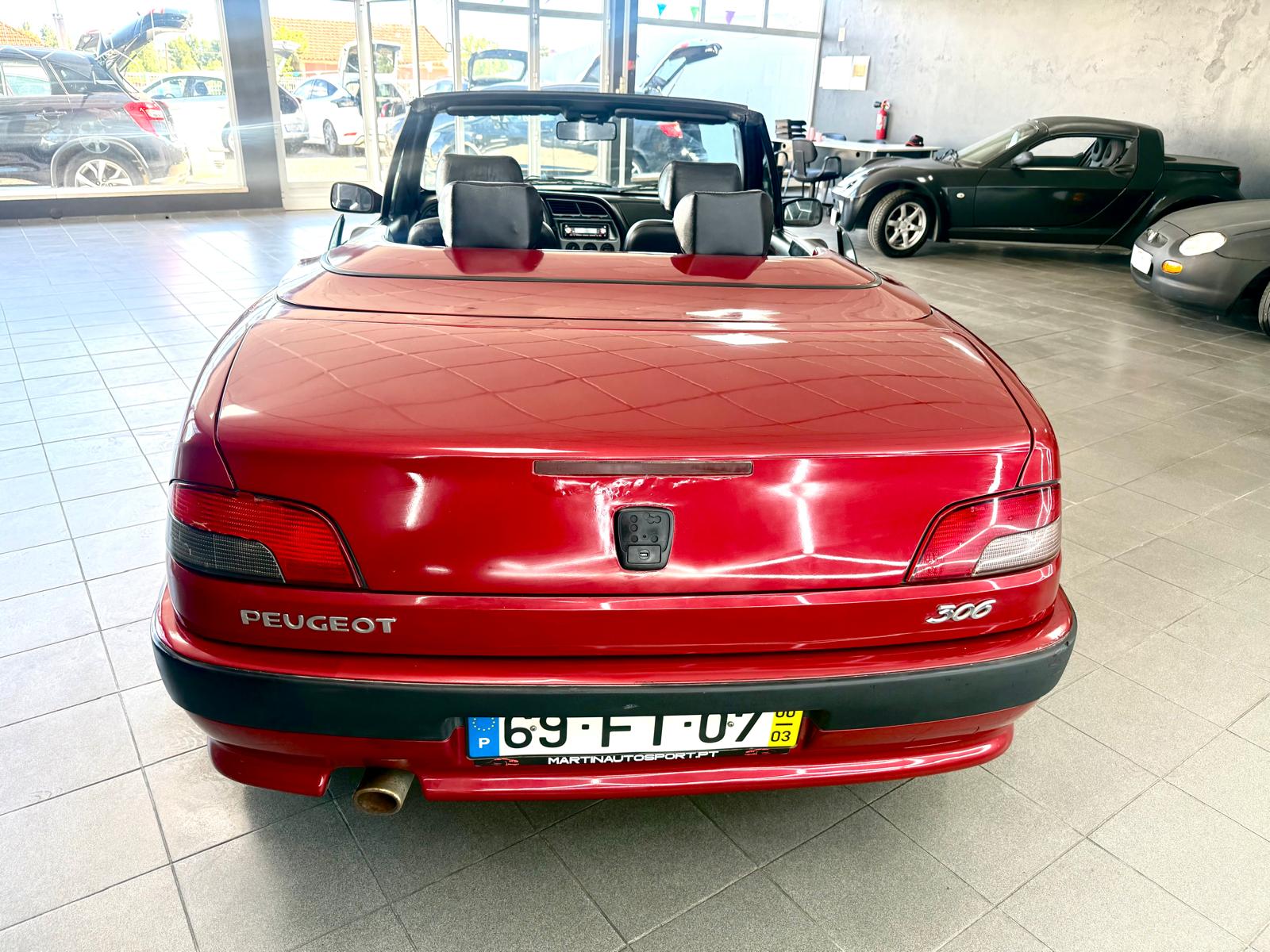 Peugeot 306 Cabrio 1.8 Pinifarina | Imagem 7