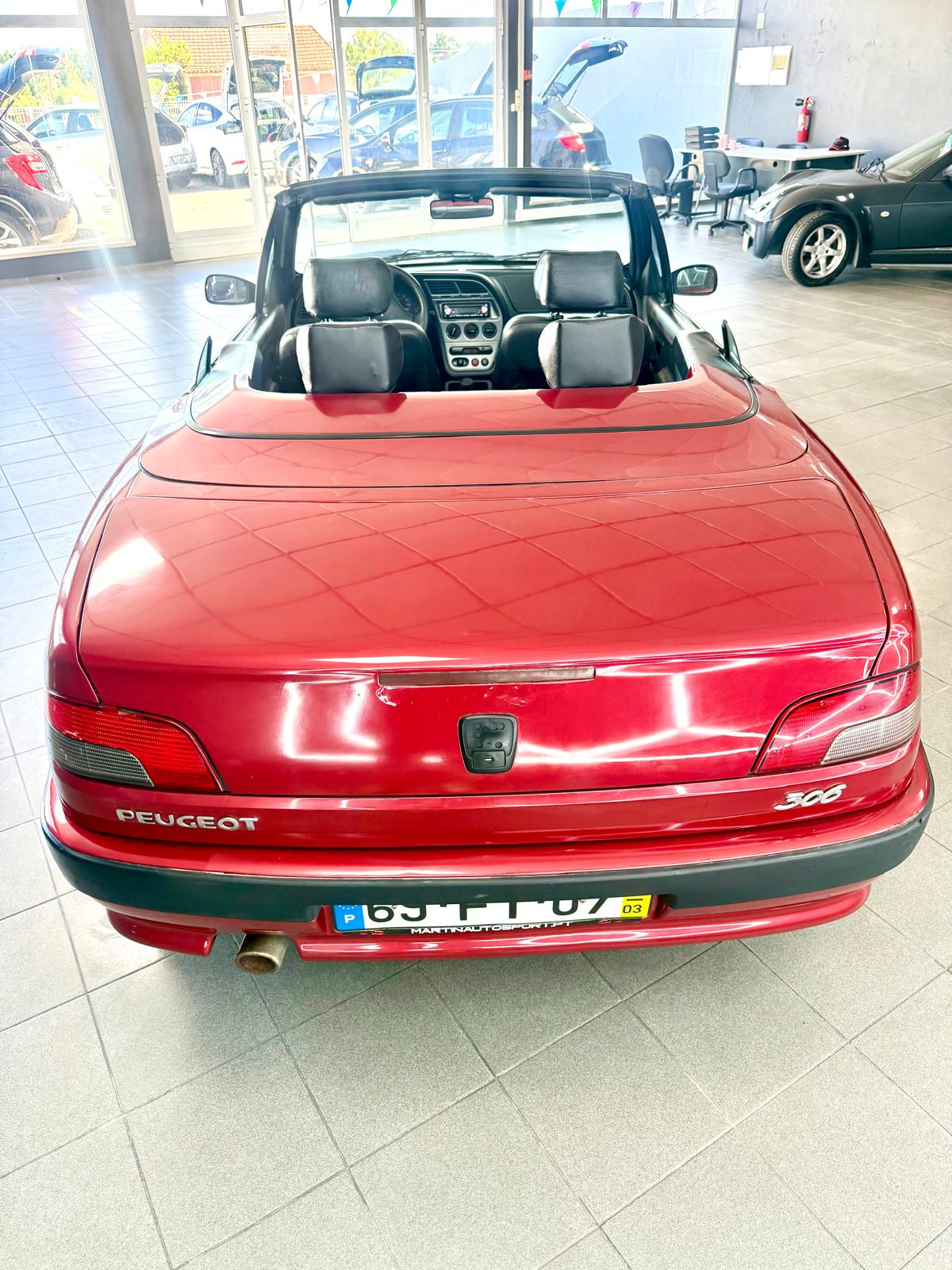 Peugeot 306 Cabrio 1.8 Pinifarina | Imagem 8