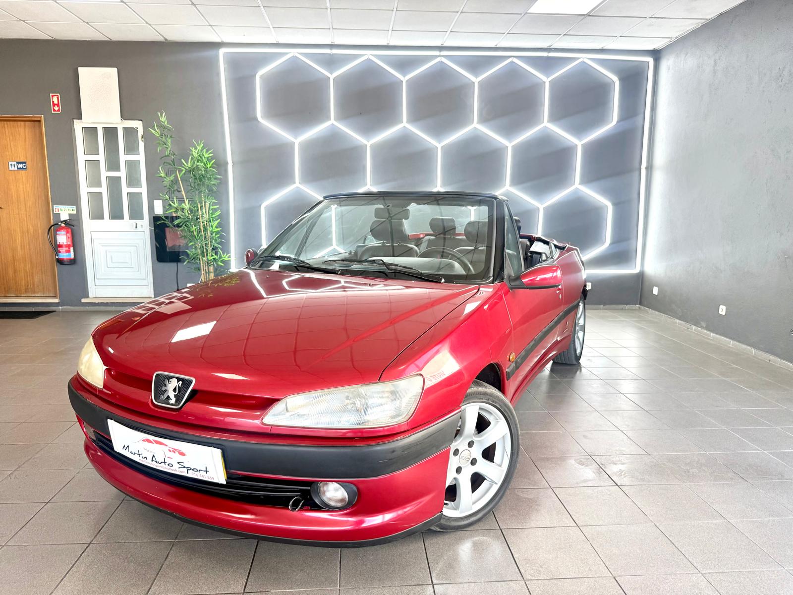 Peugeot 306 Cabrio 1.8 Pinifarina | Imagem 10