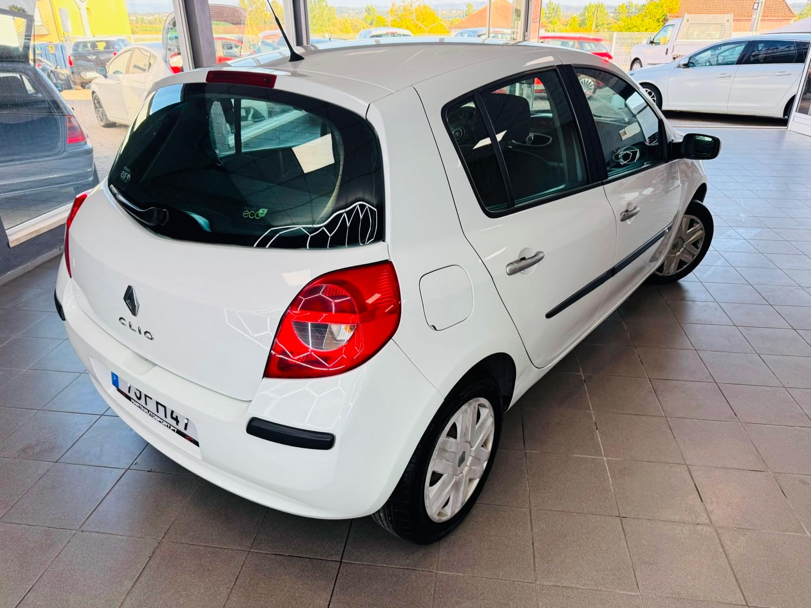 Renault Clio 1.5 DCI | Imagem 4