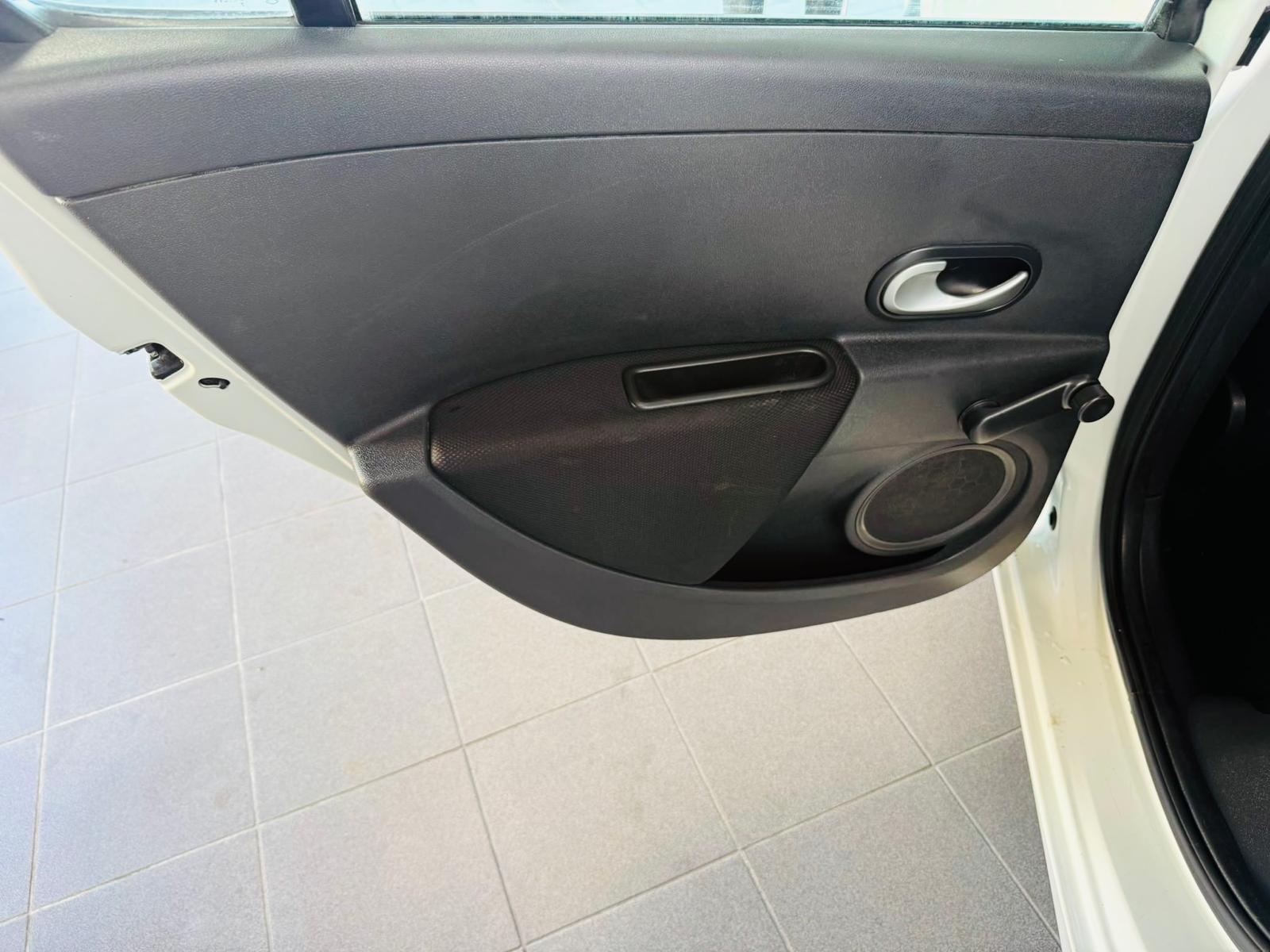 Renault Clio 1.5 DCI | Imagem 6