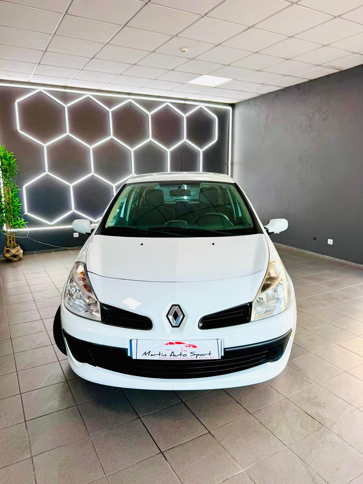 Renault Clio 1.5 DCI | Imagem 18